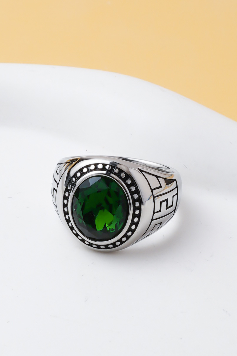 Grossista Ceramik - Anello da uomo con pietra verde in acciaio inossidabile (US 7-13 / FR 55-70)