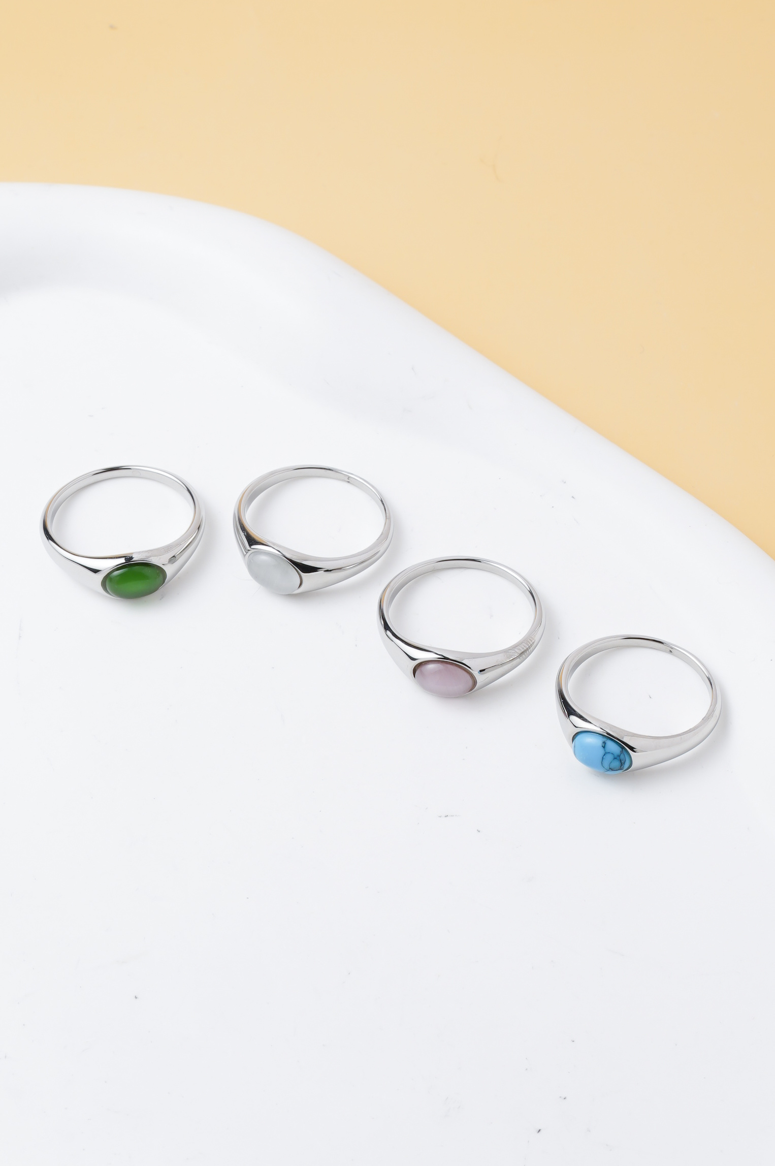 Grossiste Ceramik - Bague homme acier inoxydable avec pierre couleur – couleur au choix – tailles US 6–11 (FR 52–65)