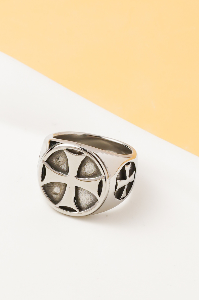 Großhändler Ceramik - Herrenring Keltisches Kreuz aus Edelstahl – Biker / Gothic Stil – US-Größen 7 bis 13 / FR 55 bis 70