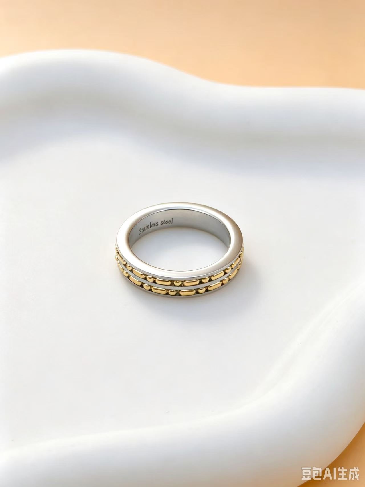 Grossiste Ceramik - Bague Anneau Tournant – Acier Inoxydable – Taille 7 à 13 US (54 à 70 FR) – Largeur 0,8 cm Grossiste Ceramik - Bague Anneau Tournant – Acier Inoxydable – Taille 7 à 13 US (54 à 70 FR) – Largeur 0,8 cm
