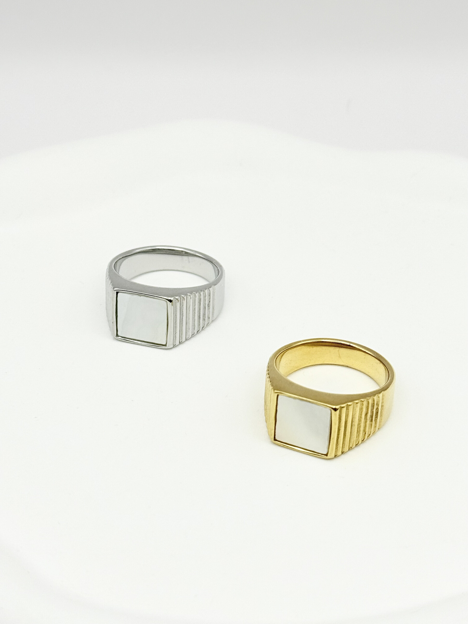 Wholesaler Ceramik - Stainless steel ring with zirconium stone