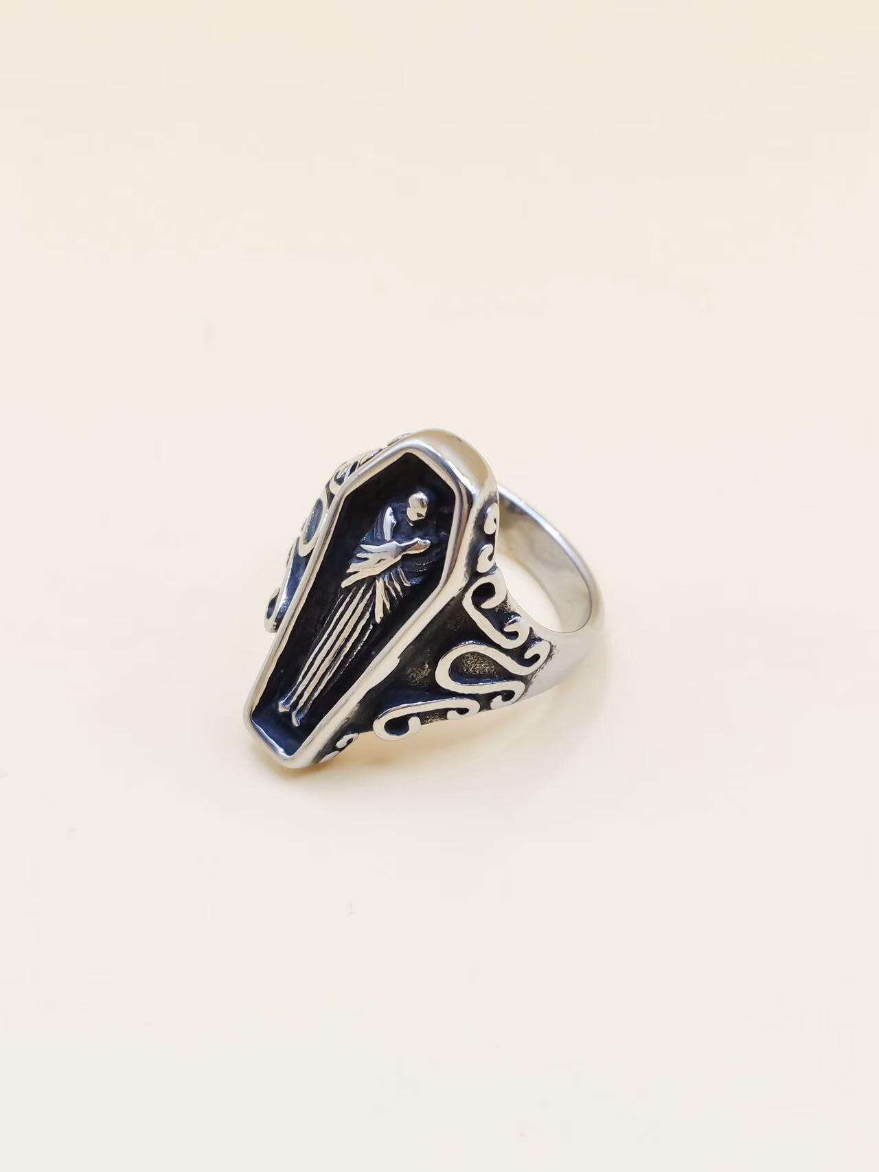 Grossiste Ceramik - Bague homme en acier inoxydable -momie-vampire – Grande face 2,6 cm – Tailles 57 à 70