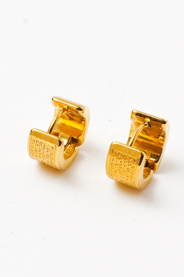 Großhändler Ceramik - Goldene oder Silberne Ohrringe – Eleganter Unisex-Stil