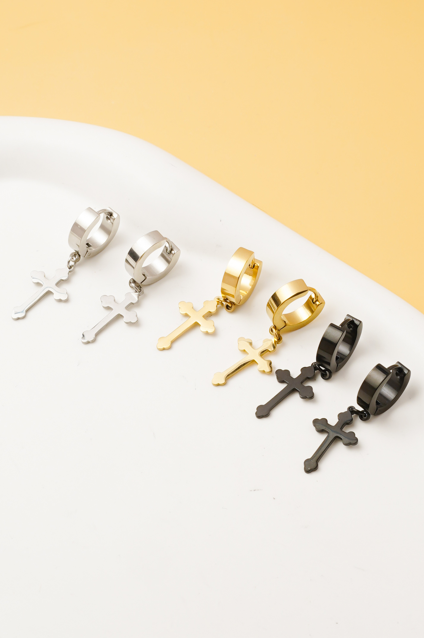 Wholesaler Ceramik - Men's Hoop Earrings 2 cm – Stainless Steel with Cross Pendant – Color of Your Choice