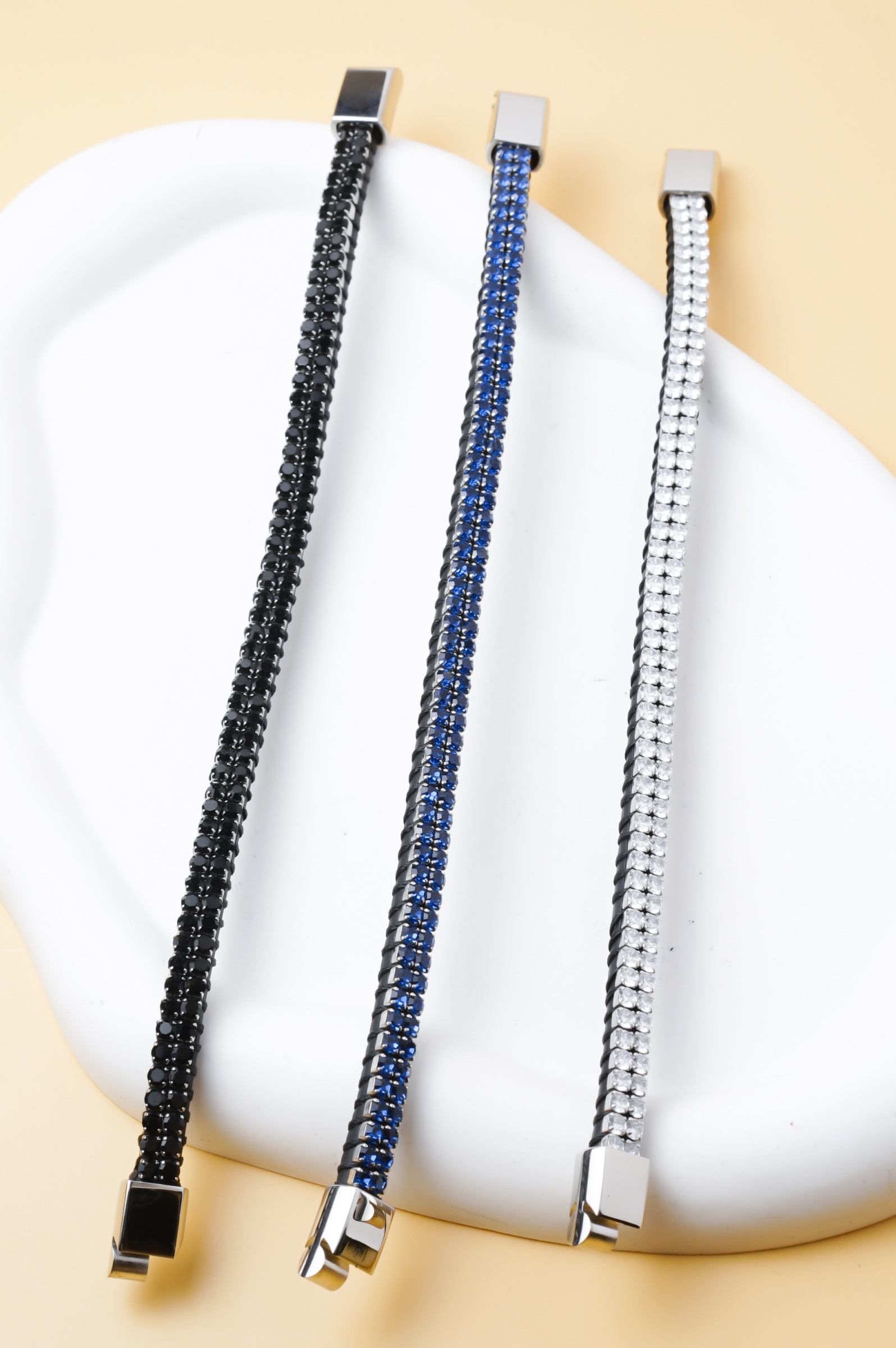 Großhändler Ceramik - Herrenarmband Edelstahl 20cm – Moderner Stil mit Steinen – Farben zur Auswahl