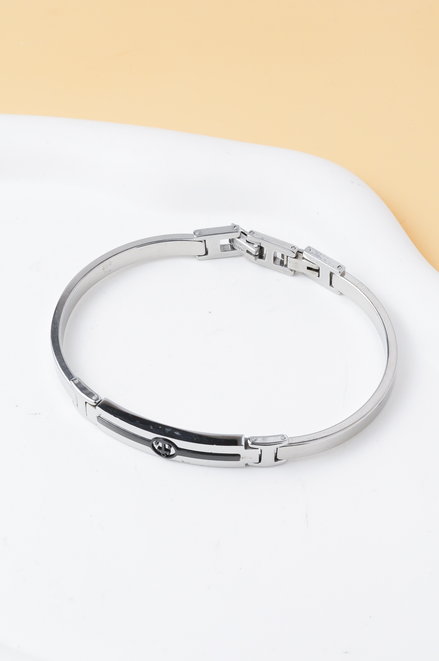 Großhändler Ceramik - Herrenarmband aus Edelstahl zum Öffnen – modernes Design