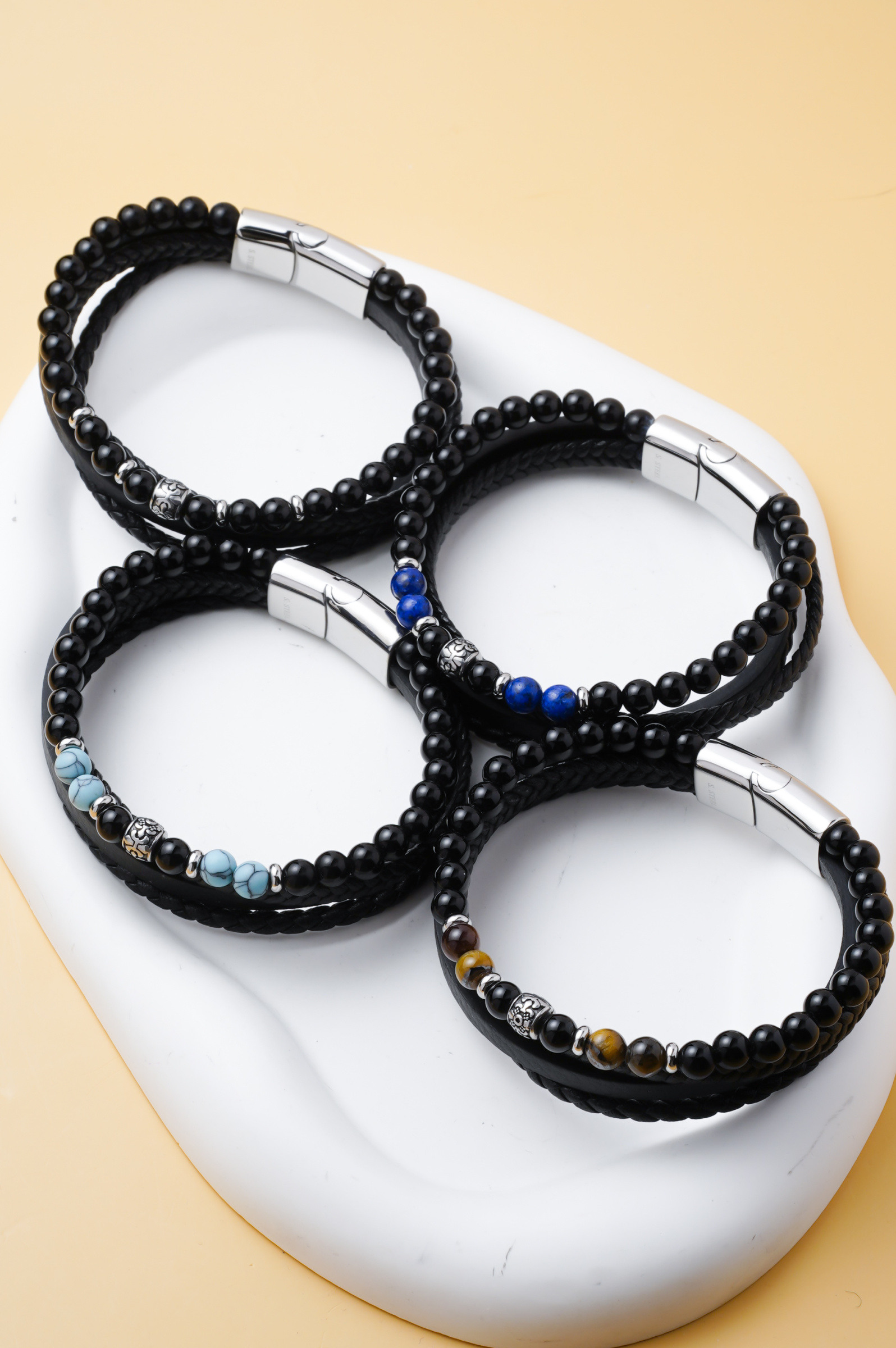 Großhändler Ceramik - Herrenarmband mit Perlen und PU aus Edelstahl – 20 cm – Farbe nach Wahl
