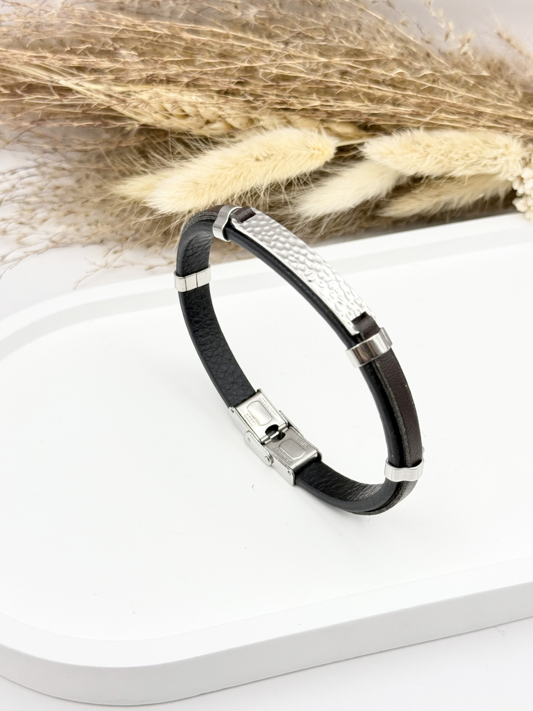 Wholesaler Ceramik - Leather bracelet and stainless steel gourmet mesh