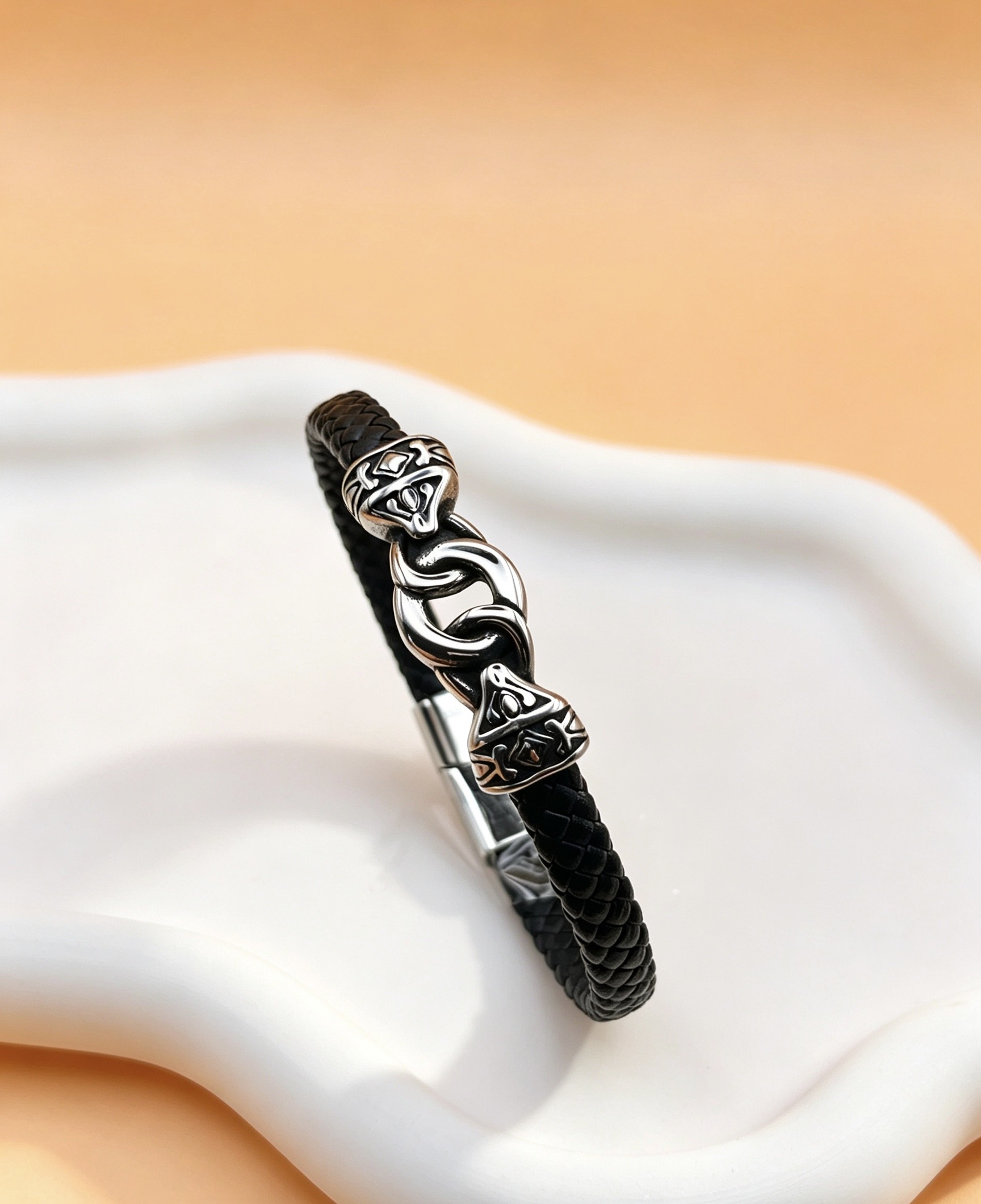 Grossista Ceramik - Bracciale da uomo in pelle con motivo celtico – Originale ed elegante