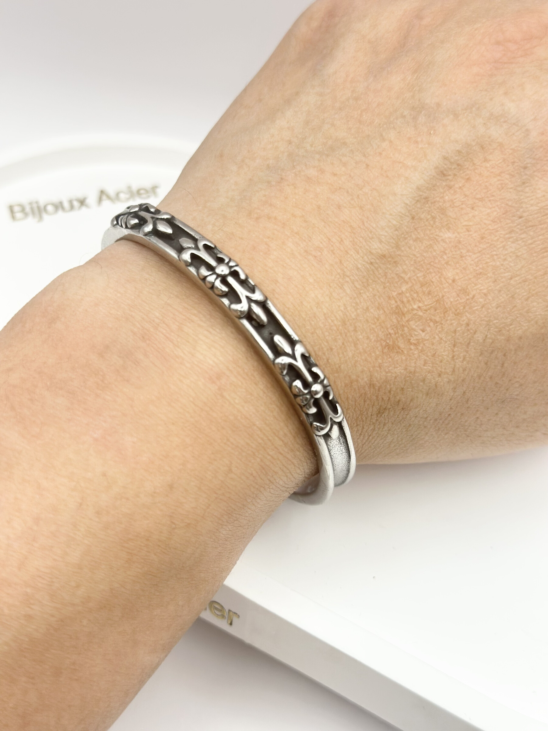 Wholesaler Ceramik - Stainless steel bracelet - Modern design 21 cm