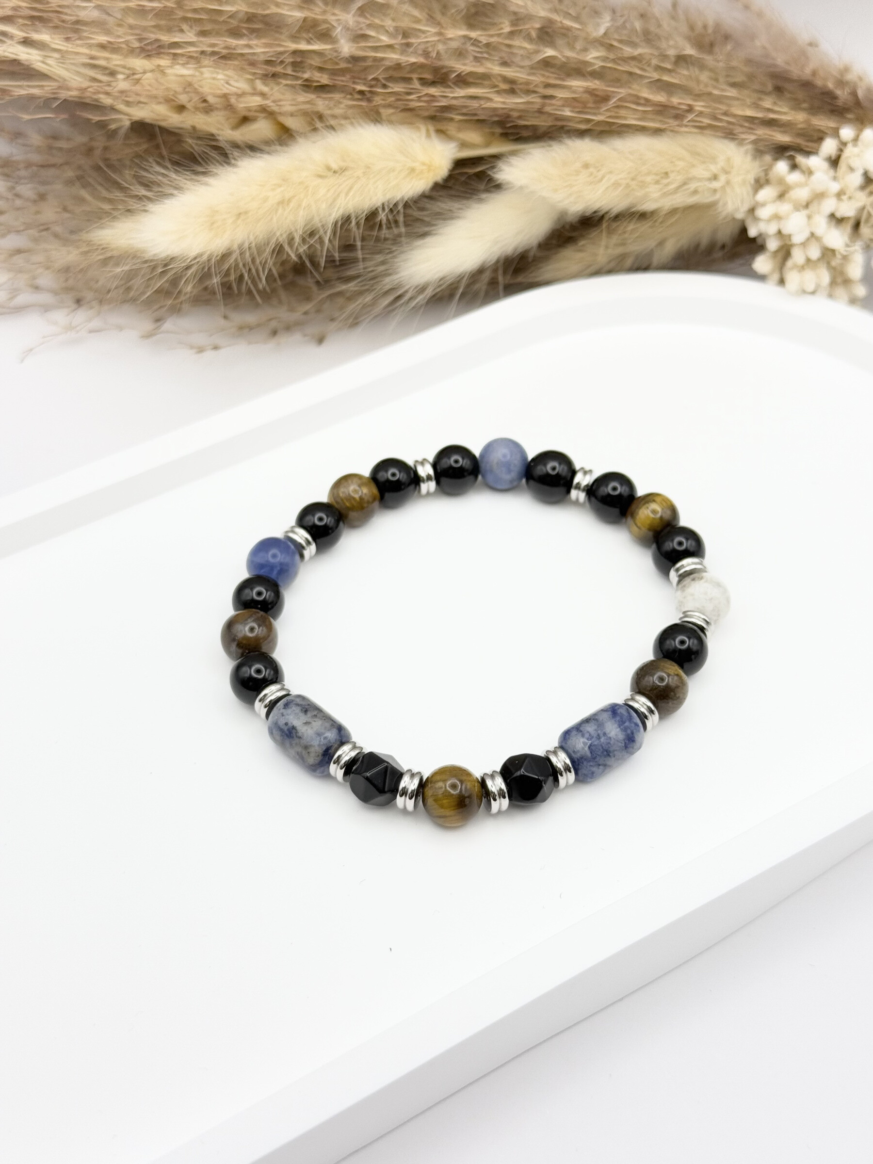 Wholesaler Ceramik - Bracelet with natural stone and skull in African turquoise stainless steel