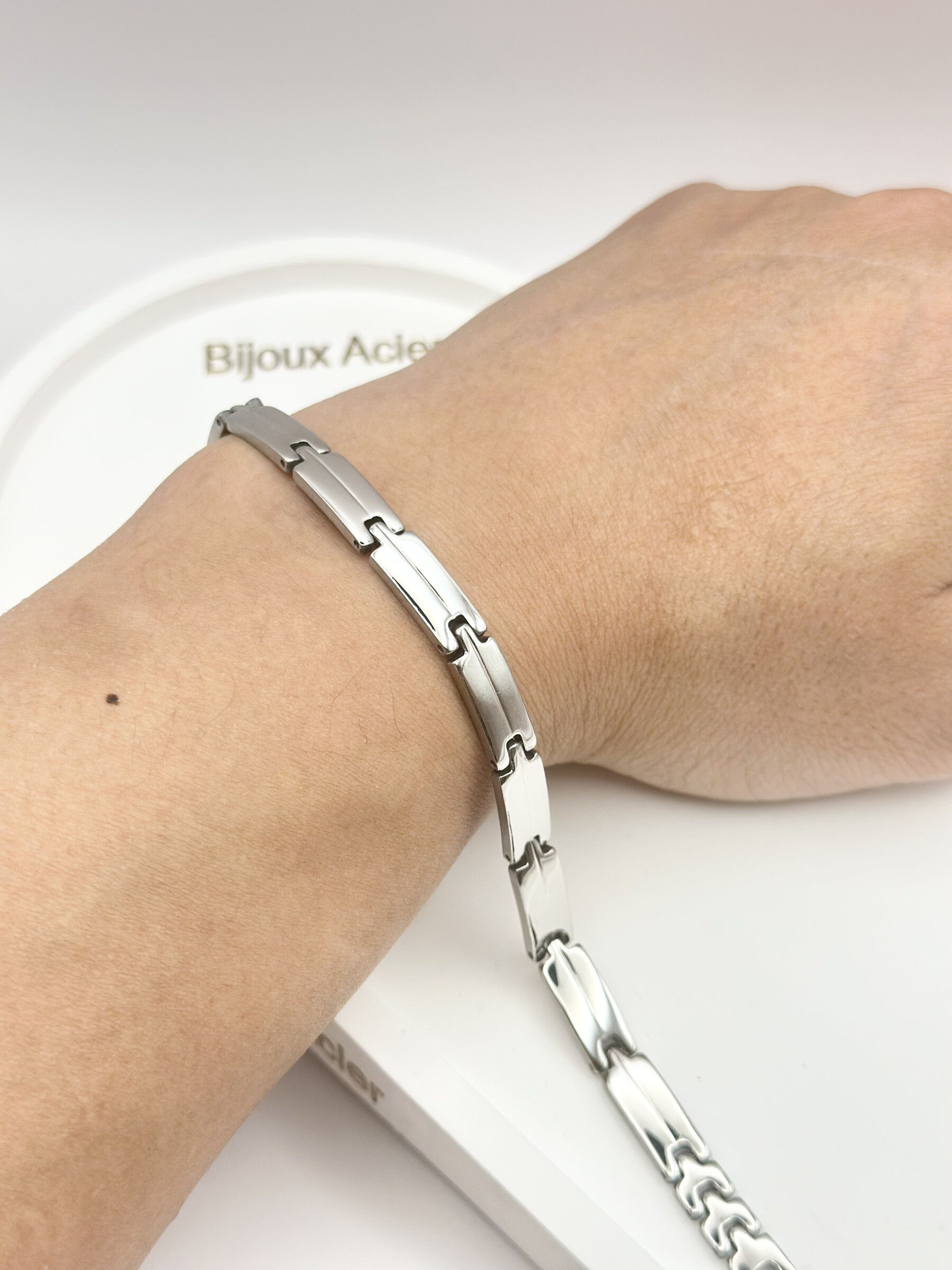 Wholesaler Ceramik - Stainless steel bracelet - Modern design 21 cm