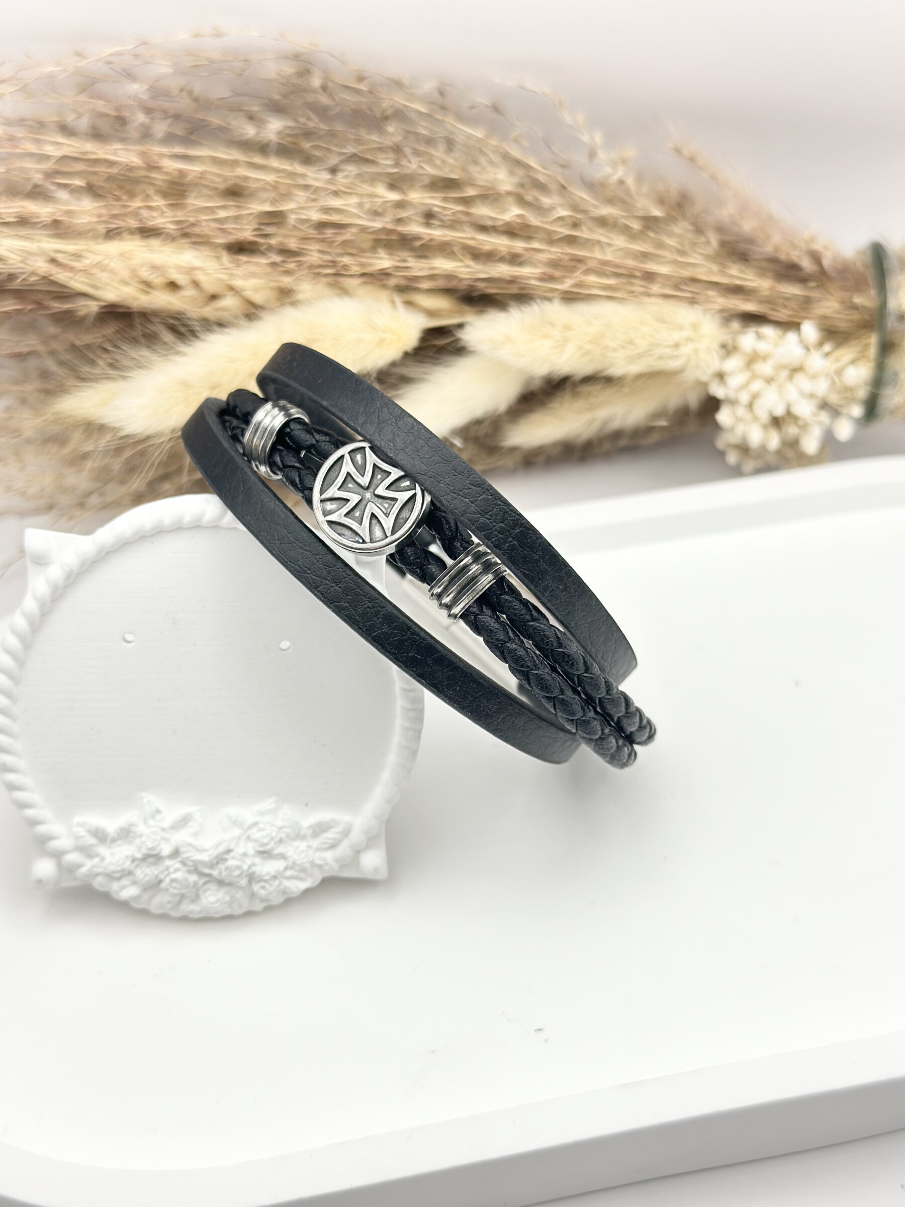 Grossista Ceramik - Bracciale in pelle e in acciaio multières - motociclista