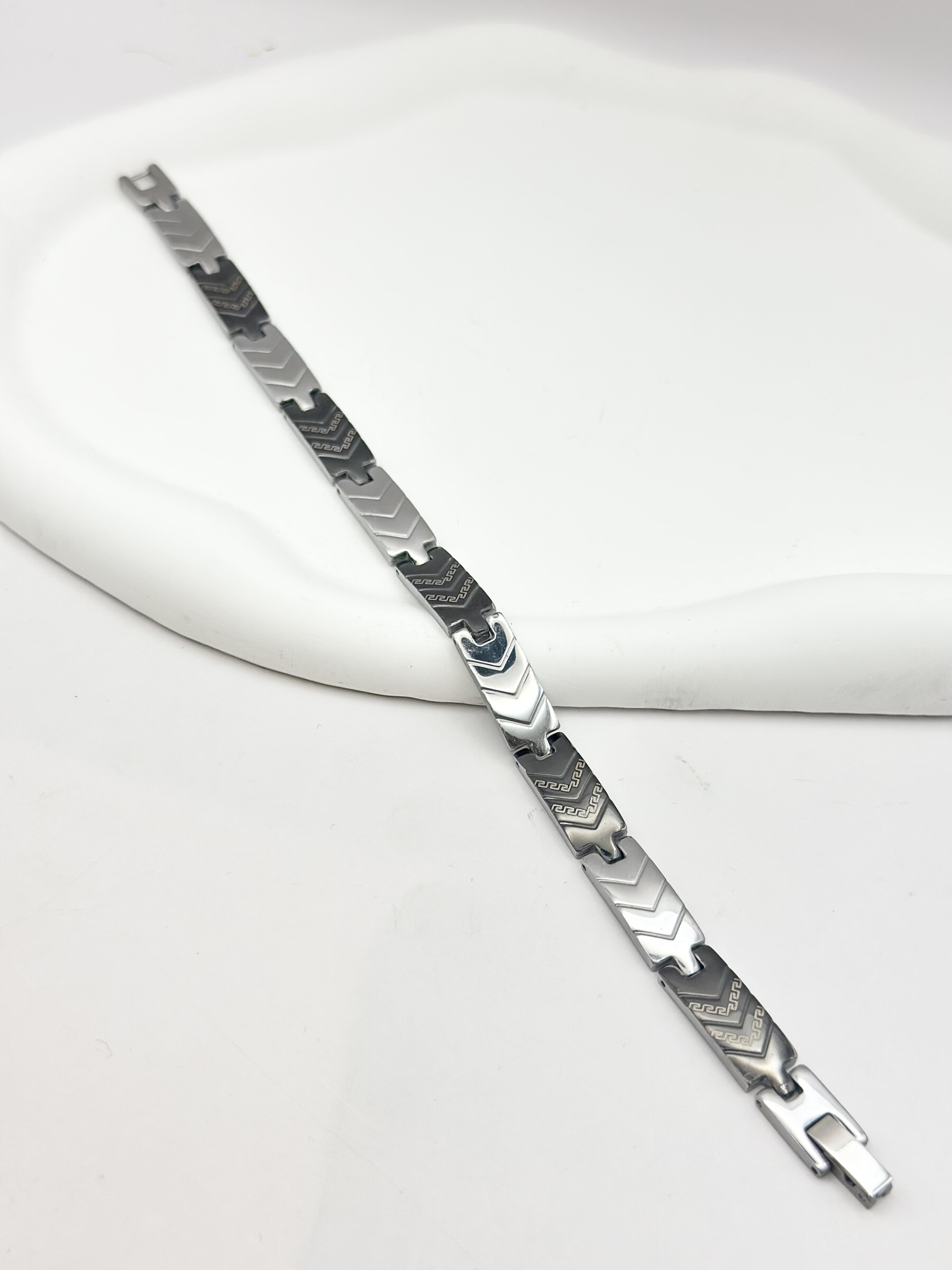 Wholesaler Ceramik - Stainless steel bracelet - Modern design 21 cm