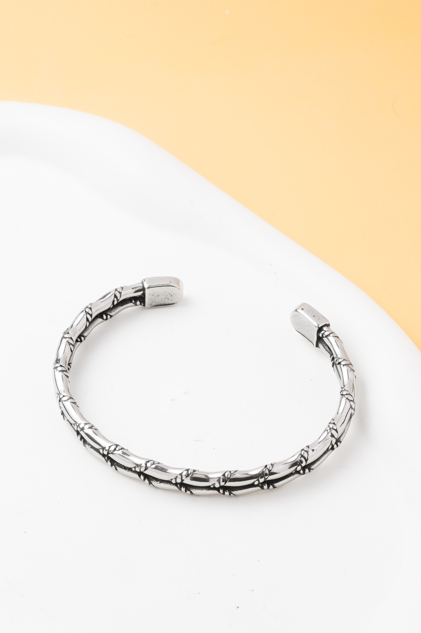 Wholesaler Ceramik - Men's Vintage Braided Stainless Steel Bracelet – Adjustable