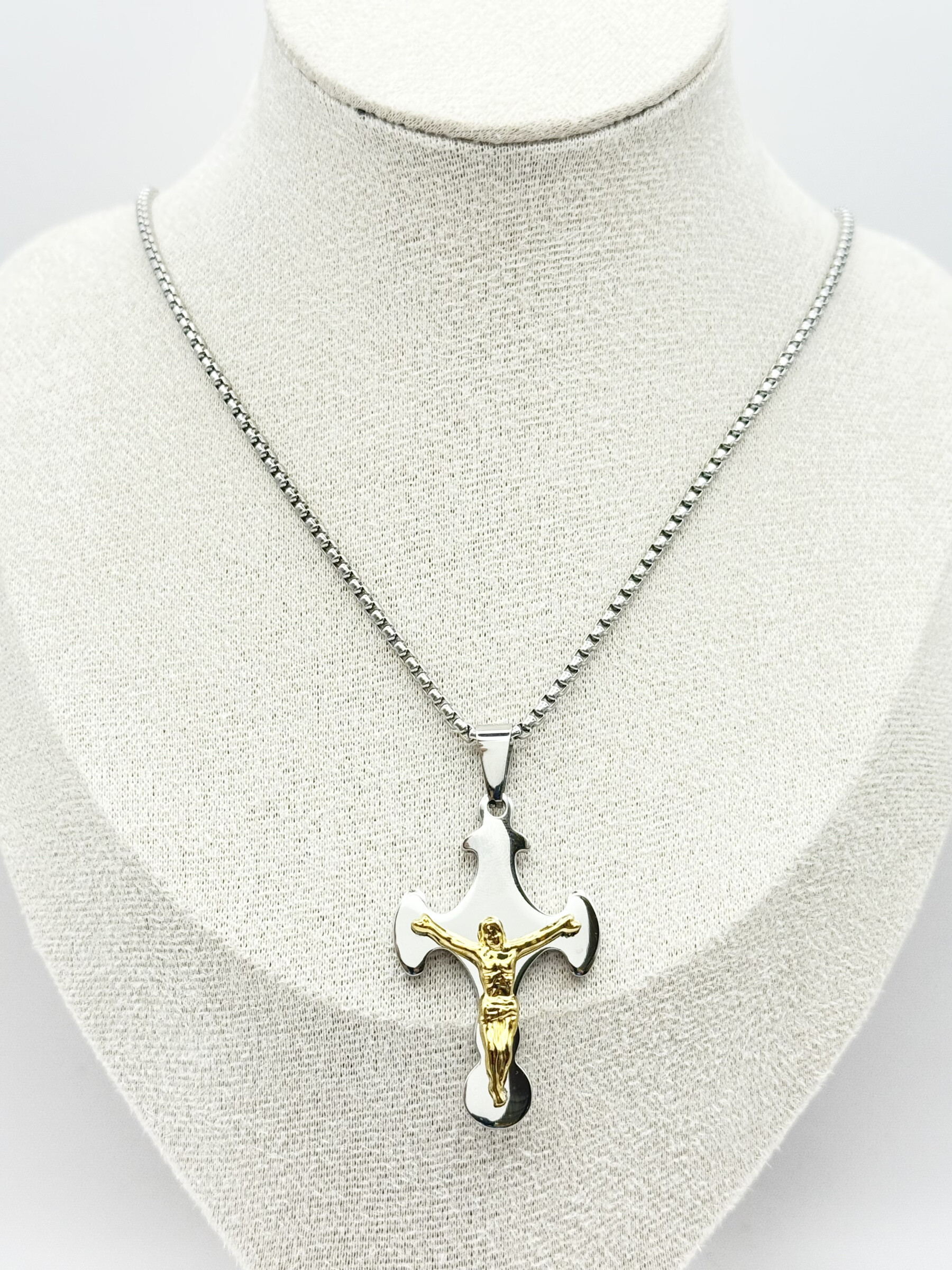 Wholesaler Ceramik - Bicolor stainless steel Christian cross necklace