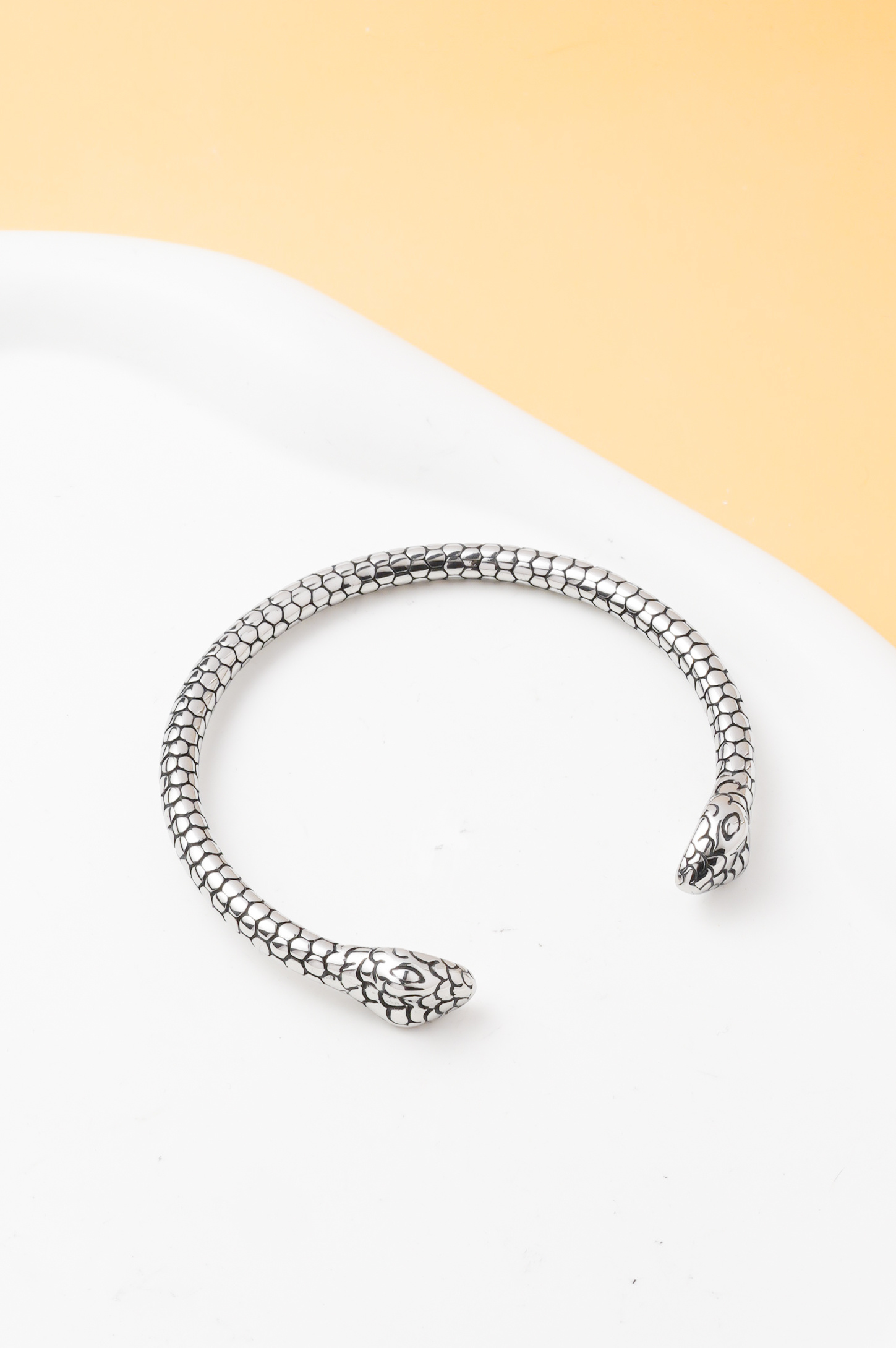 Wholesaler Ceramik - Men's Stainless Steel Snake Bracelet – Adjustable