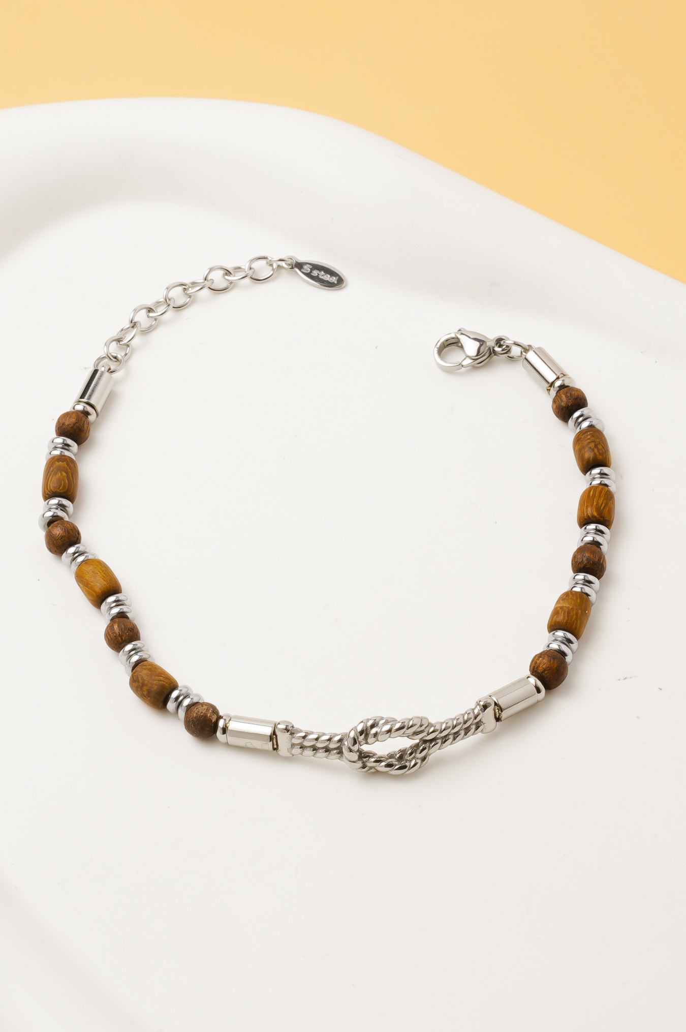 Großhändler Ceramik - Herrenarmband aus Holzperlen und Edelstahl mit Knoten – verstellbar 14 + 4 cm
