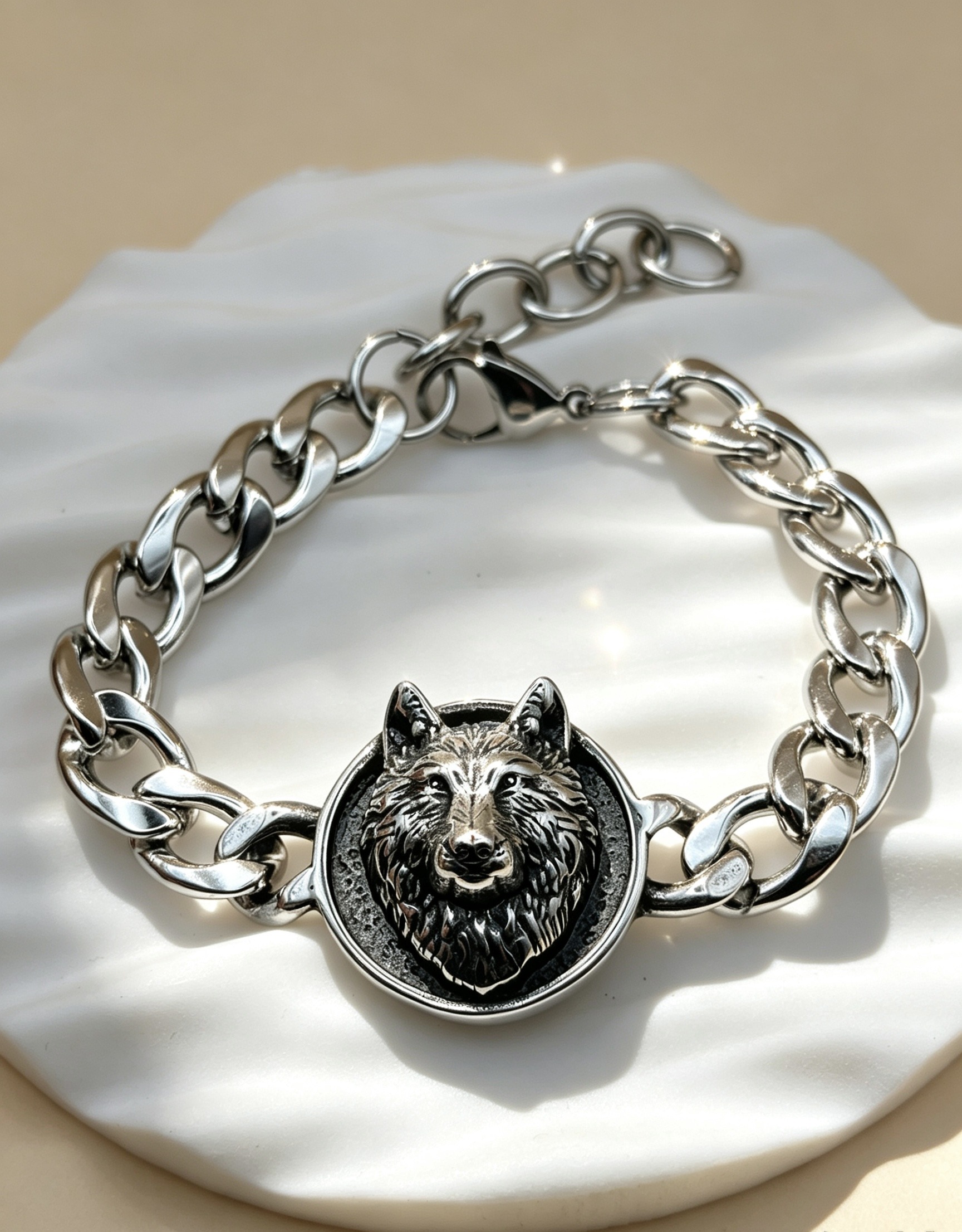 Großhändler Ceramik - Kettenarmband mit Wolfskopf