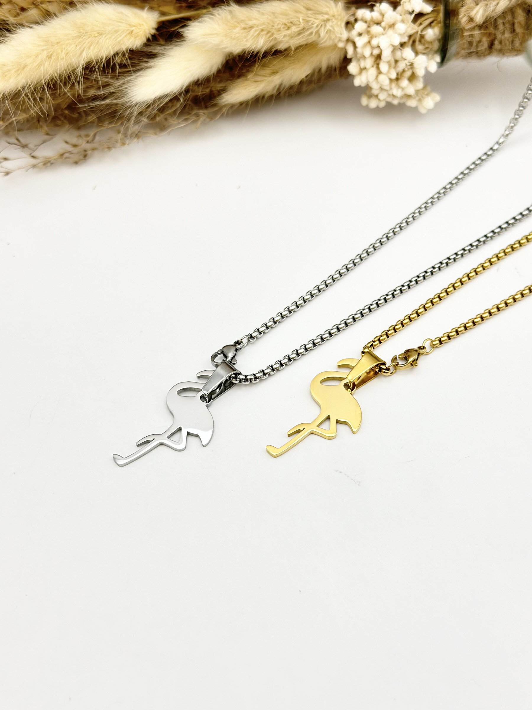 Wholesaler Ceramik - Stainless steel pendant necklace with Albania map