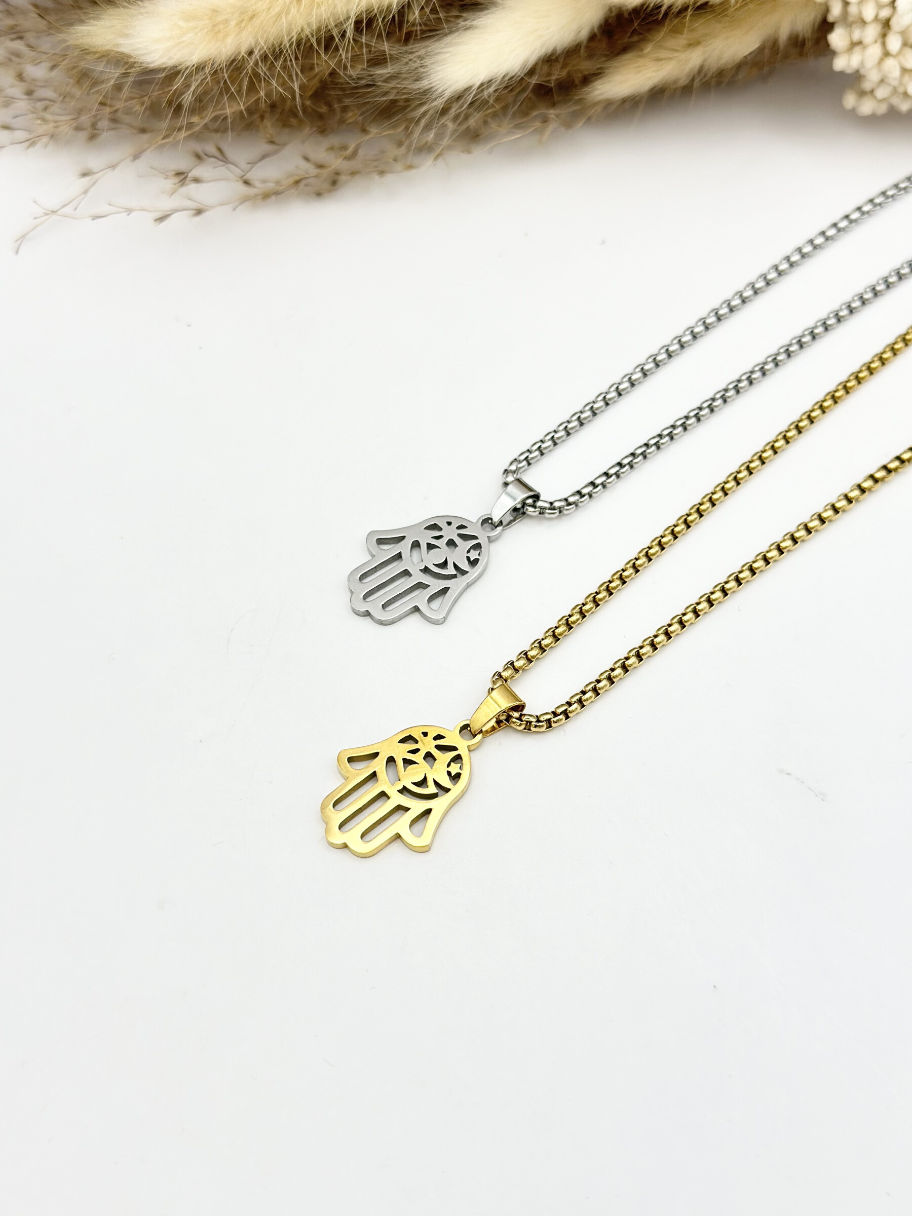 Wholesaler Ceramik - Stainless steel pendant necklace with Albania map
