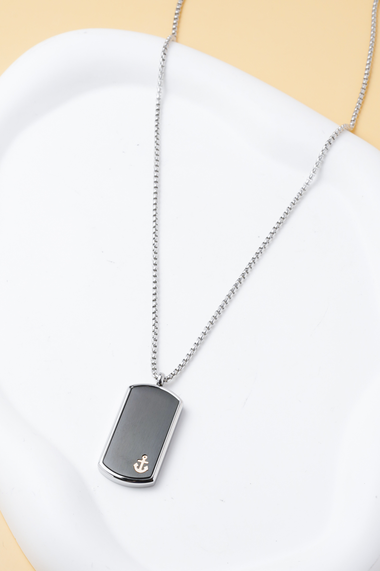 Großhändler Ceramik - Herren Halskette mit Edelstahl-Anhänger in Ankerform – 55 cm Kette – moderner Stil