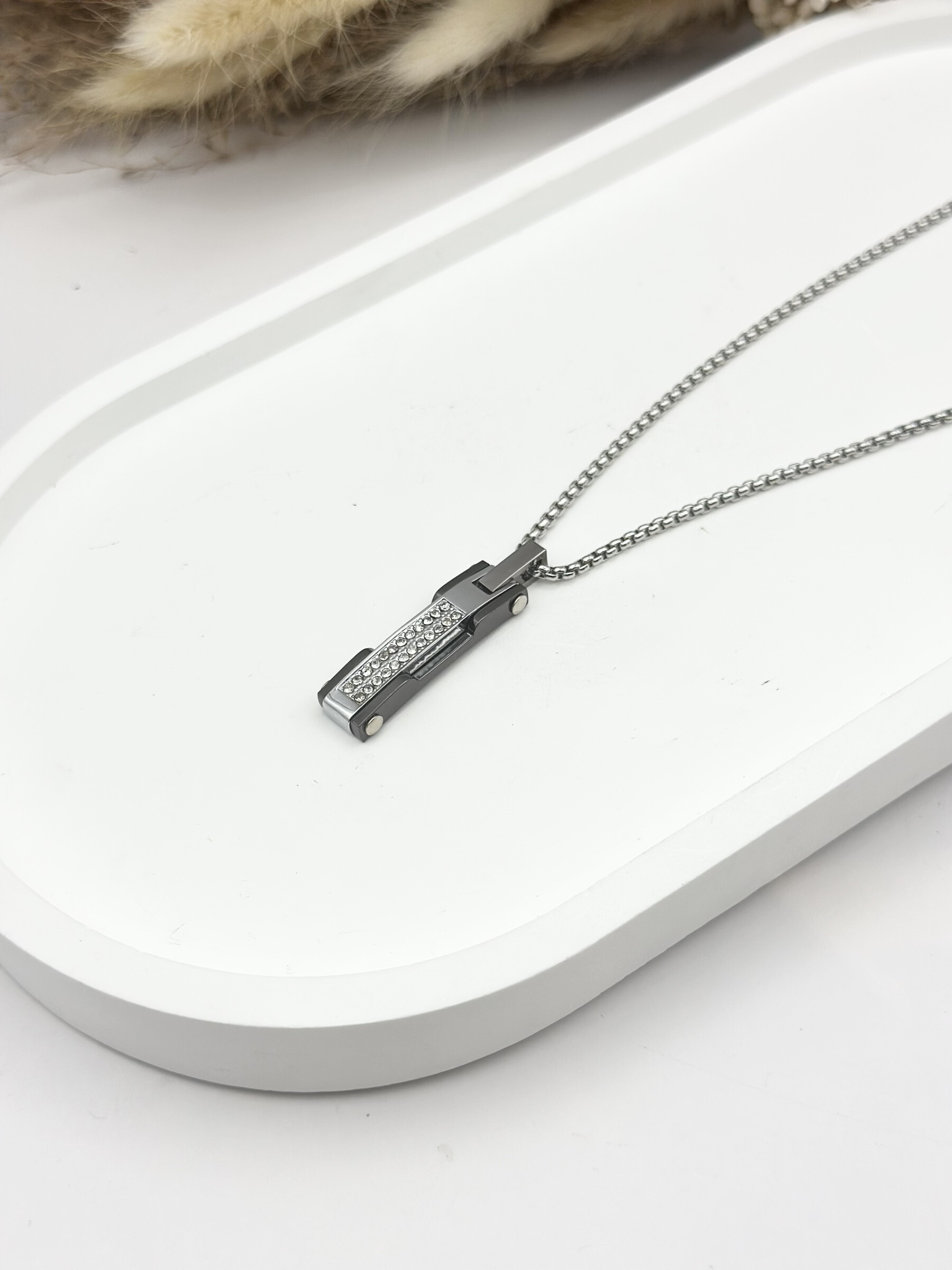 Grossista Ceramik - Collana con ciondolo in acciaio inossidabile