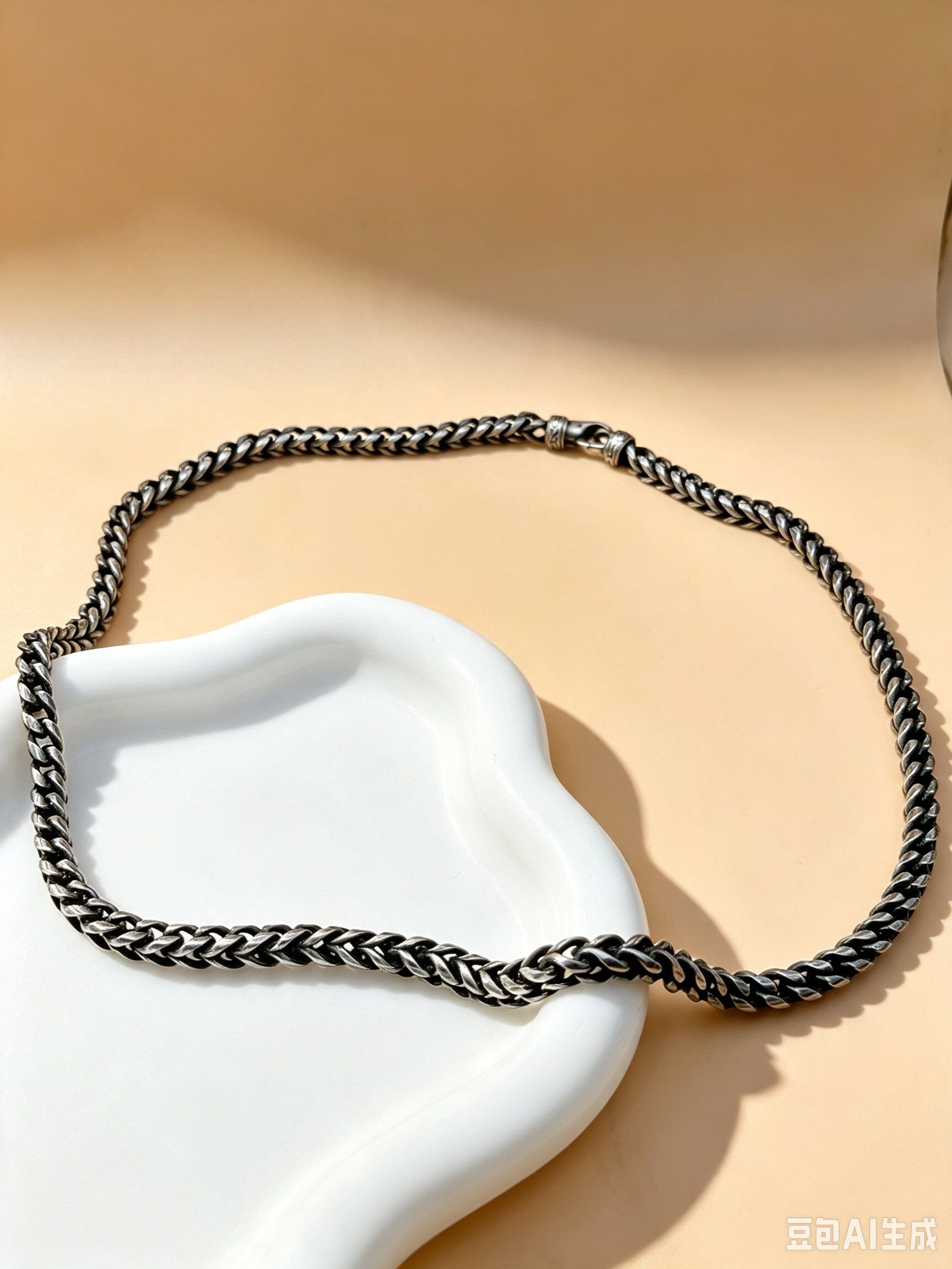 Wholesaler Ceramik - Men's twisted chain necklace in stainless steel with aged finish