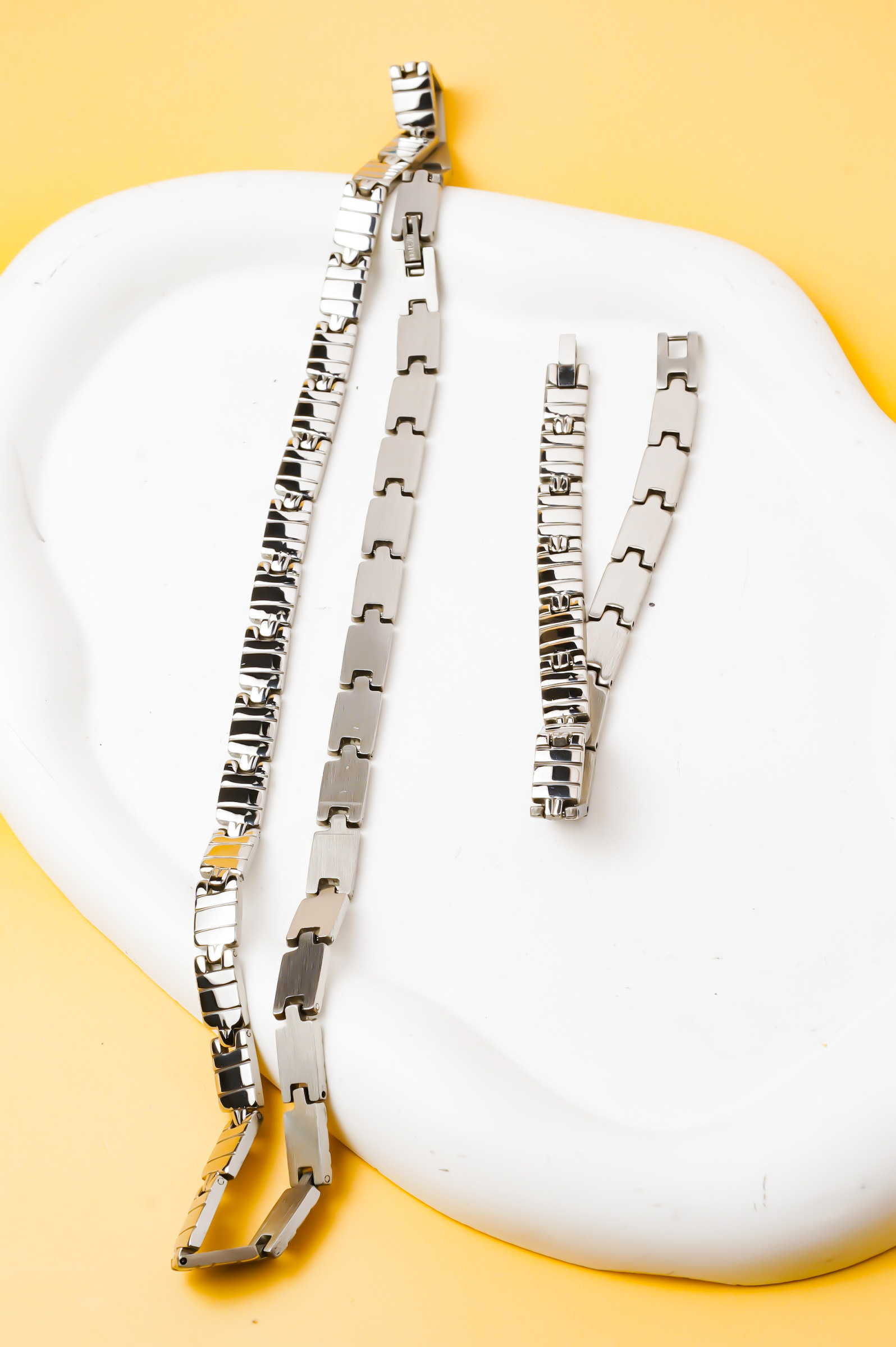 Wholesaler Ceramik - Men's Stainless Steel Set - 50 cm Necklace and 20 cm Bracelet - Silver-Toned Two-Tone Links
