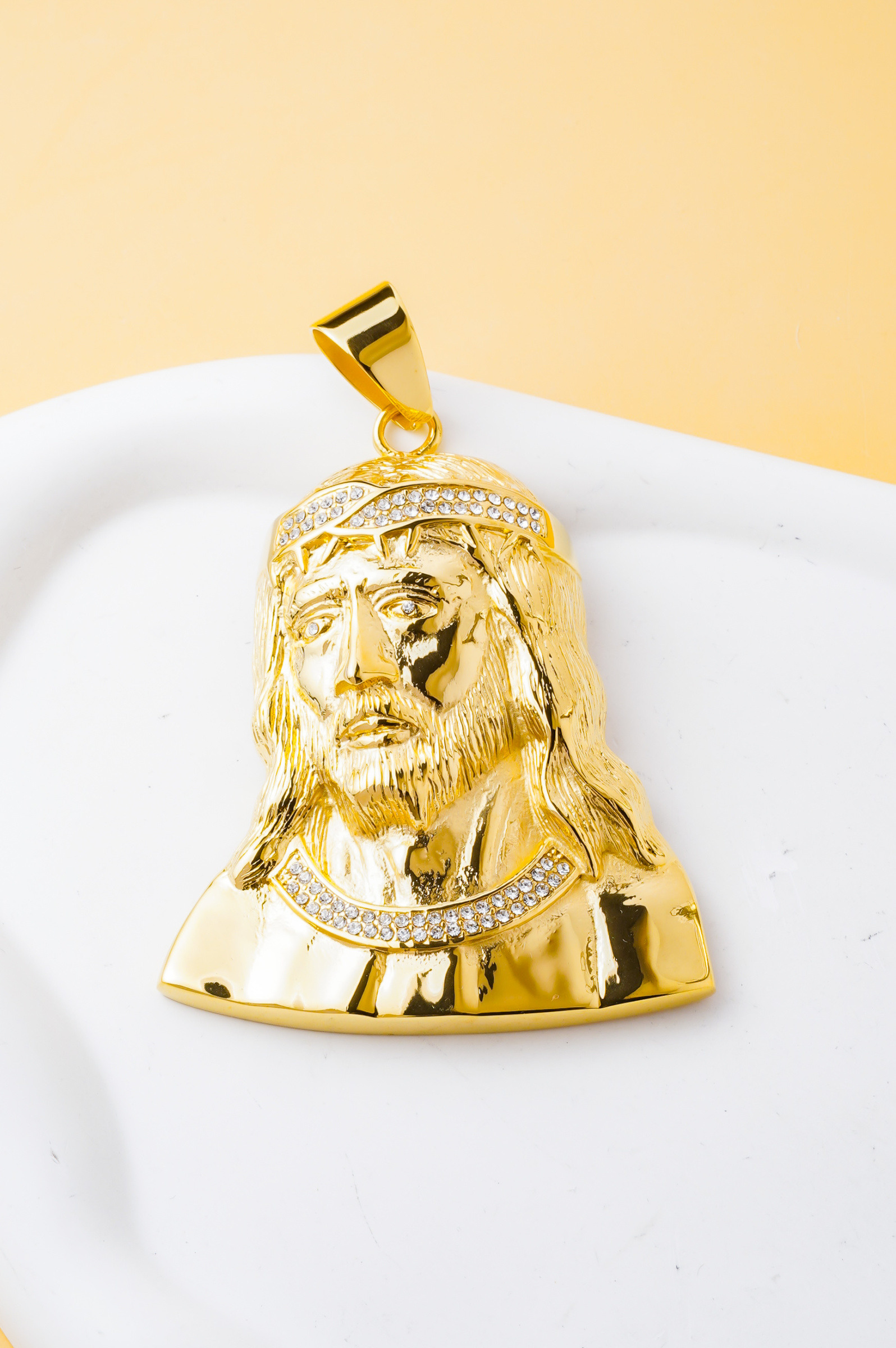 Grossista Ceramik - Pendente uomo Gesù Cristo dorato 7 cm zircone gioiello maschile acciaio senza catena