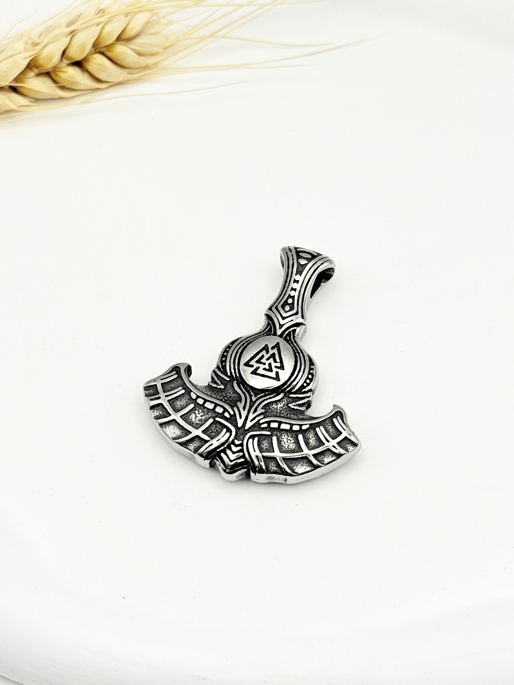 Wholesaler Ceramik - Thor's hammer pendant in stainless steel - 4 cm - Viking style