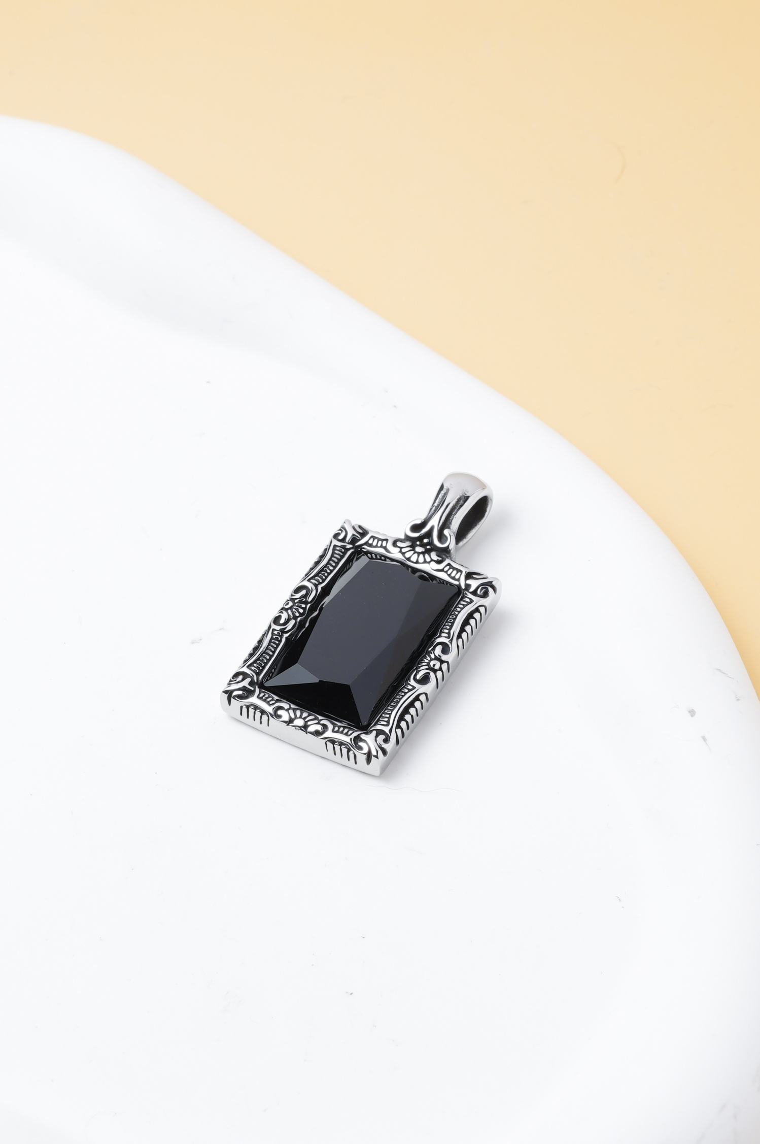 Wholesaler Ceramik - Stainless Steel Pendant Without Chain – Black Stone Rectangle Vintage Style – Silver Color