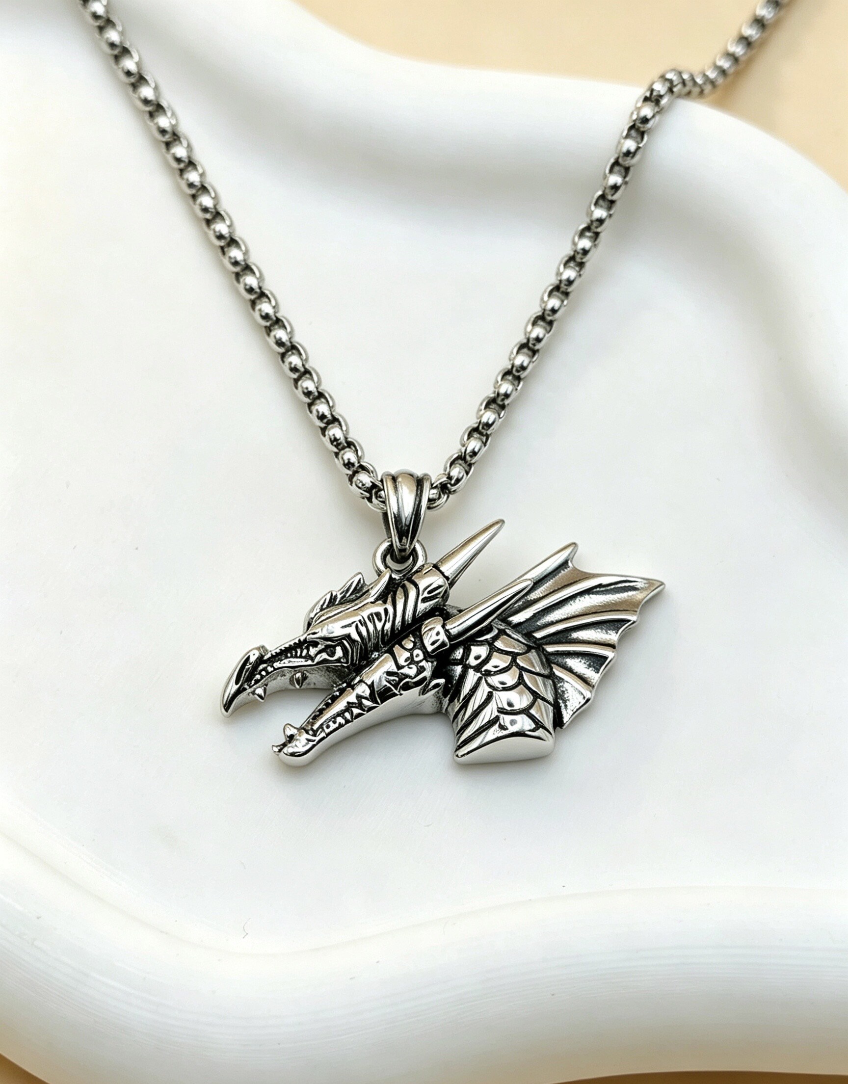 Grossiste Ceramik - Pendentif Homme Acier Inoxydable Dragon Bi-Tête & Ailes (Taille Unique)