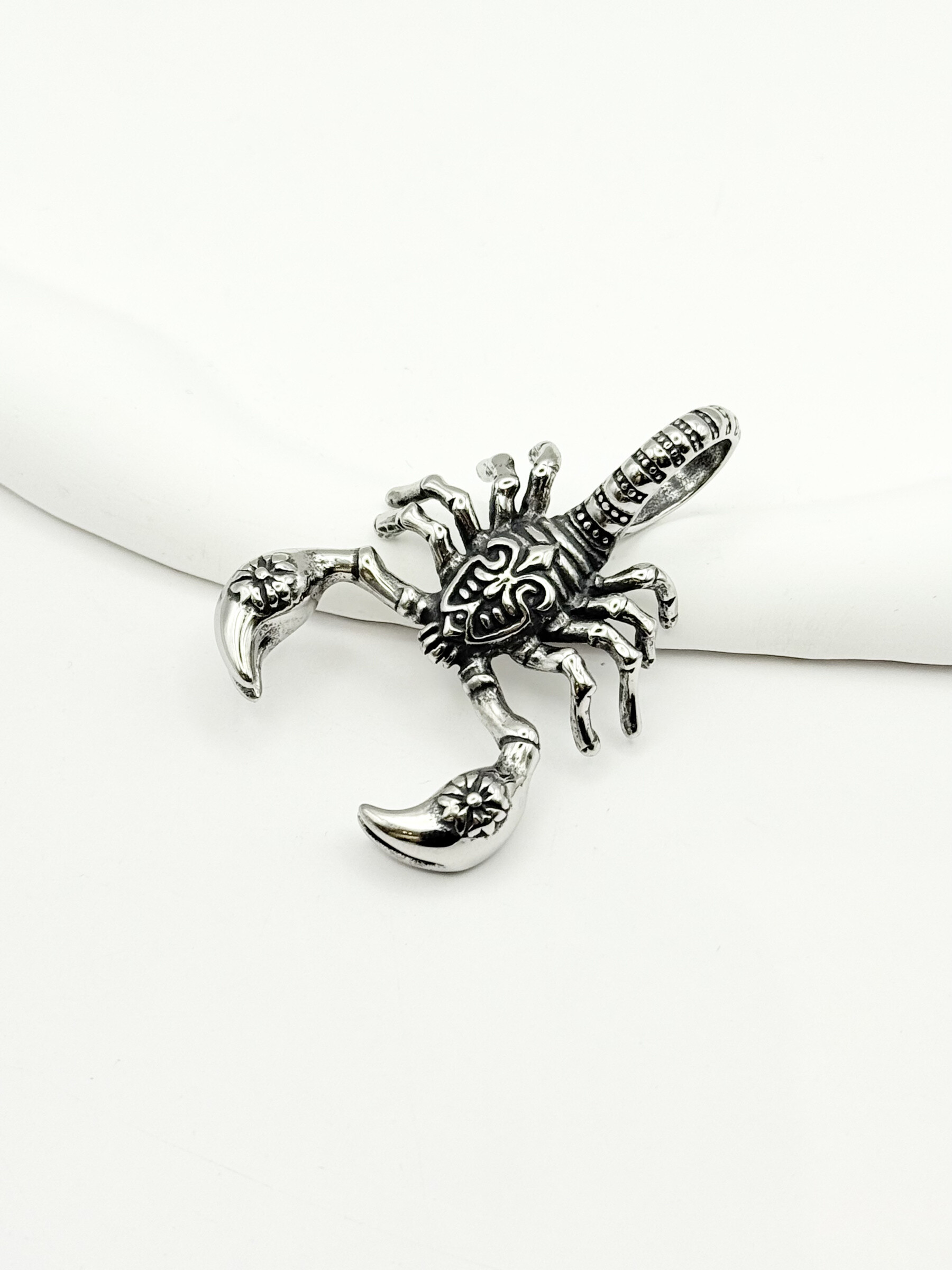 Wholesaler Ceramik - Truck pendant - stainless steel
