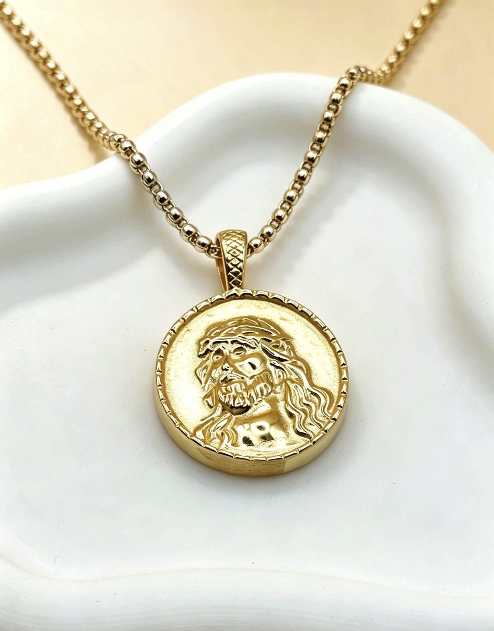 Grossiste Ceramik - Pendentif Homme Acier Inoxydable Médaille Visage de Jésus (Taille Unique) –