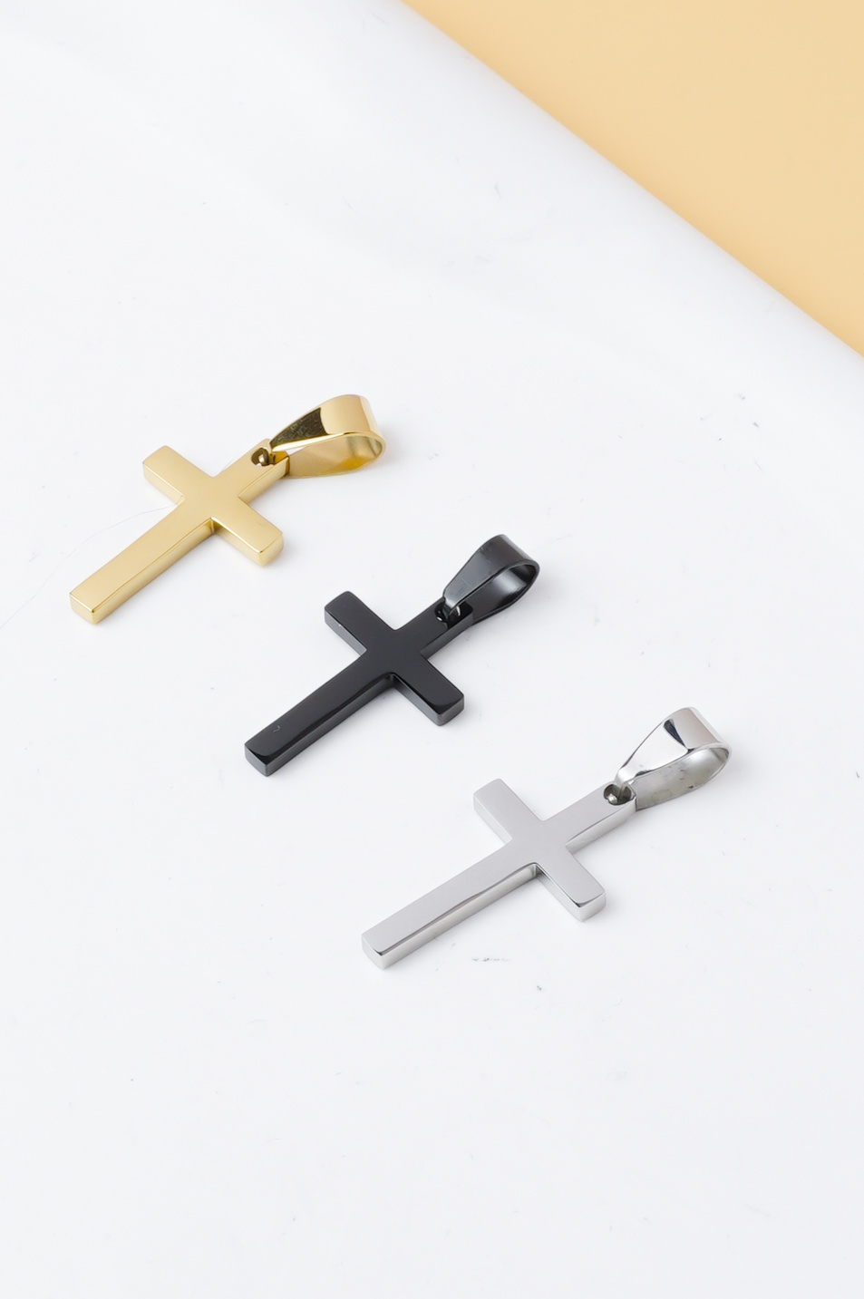 Wholesaler Ceramik - Men's cross pendant in black/gold/silver stainless steel – without chain – 14x22 mm – minimalist men's jewelry