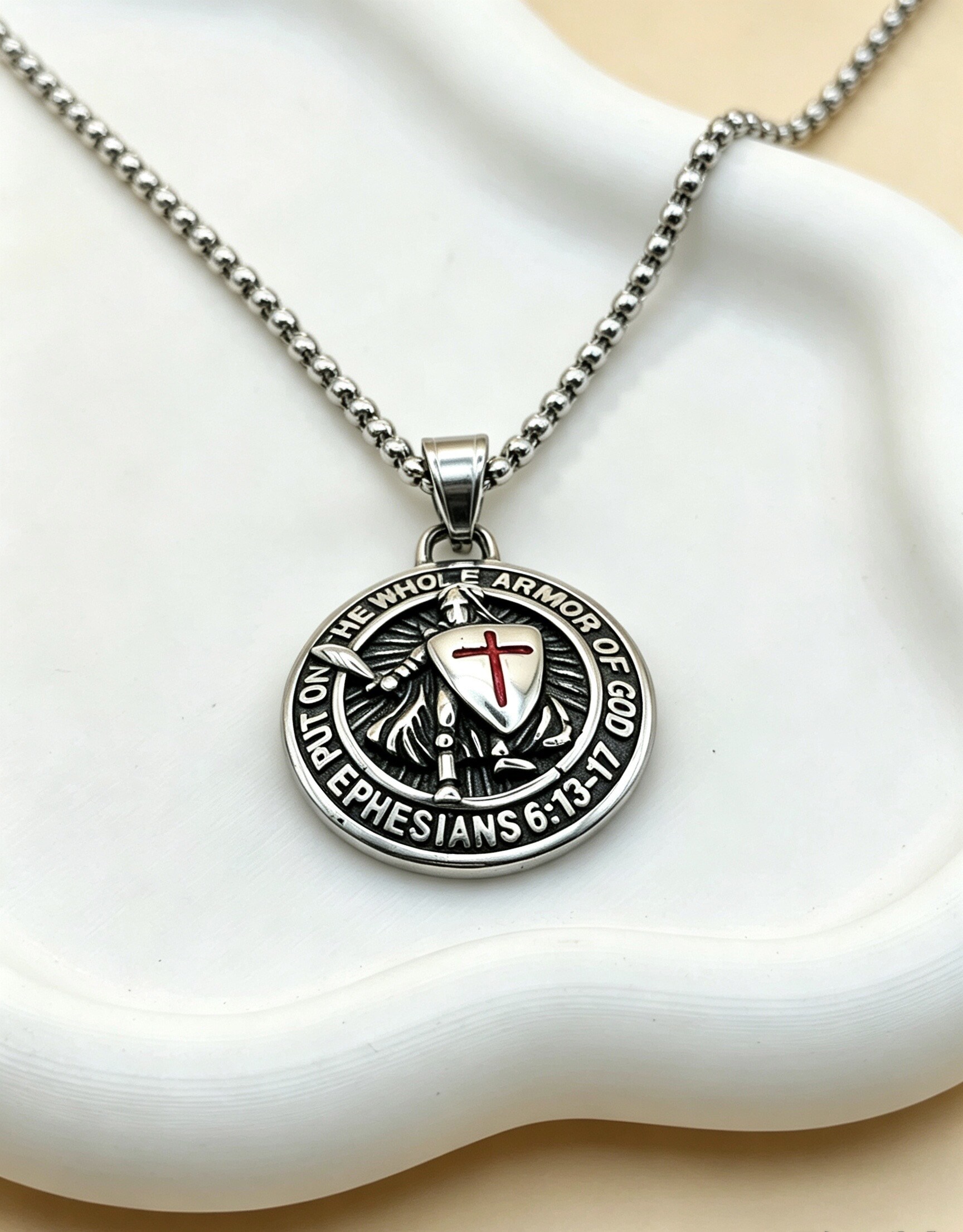 Grossiste Ceramik - Pendentif Homme Acier Inoxydable Médaillon Chevalier Templier Armor of God (Taille Unique)