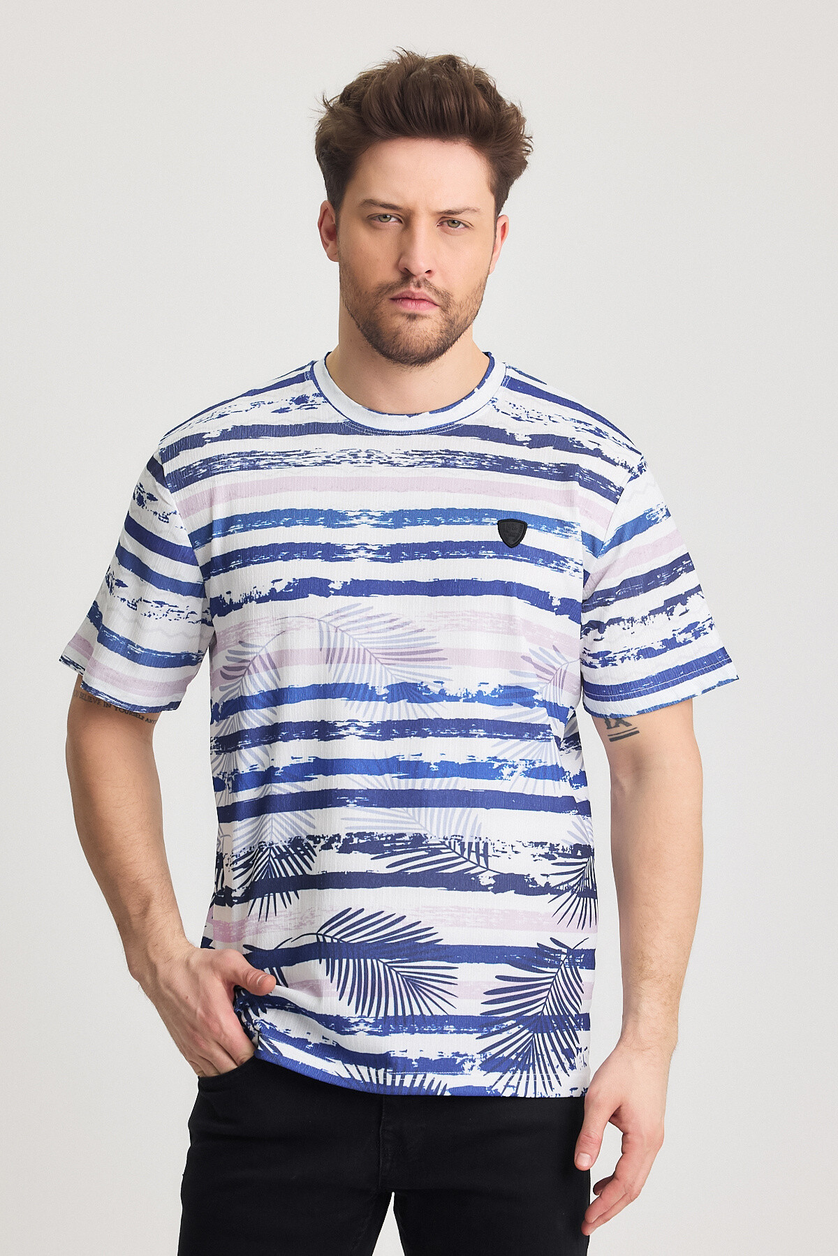 Wholesaler CLUB JU - T-SHIRT