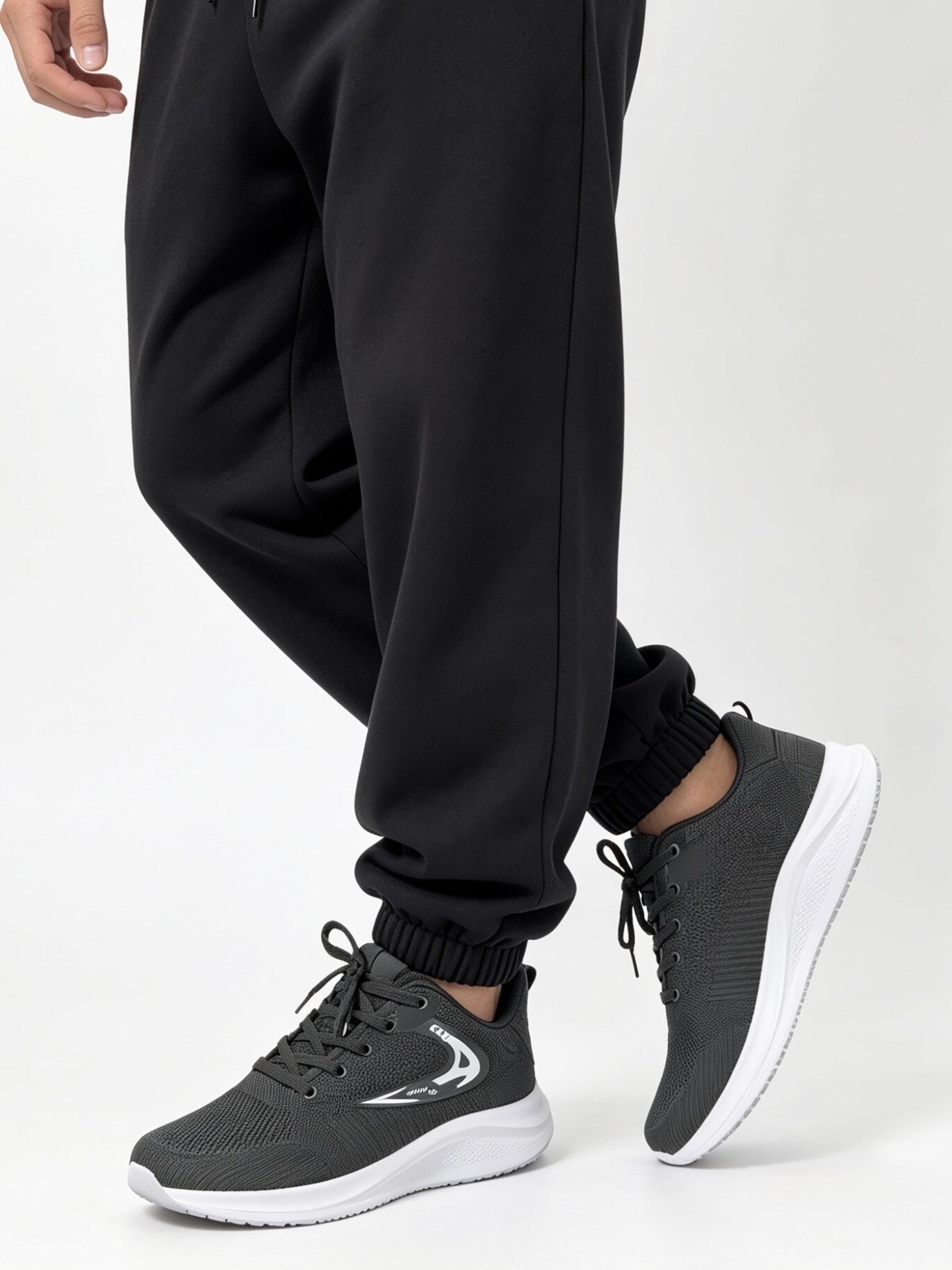 Wholesaler Coco Perla - Men's sneakers