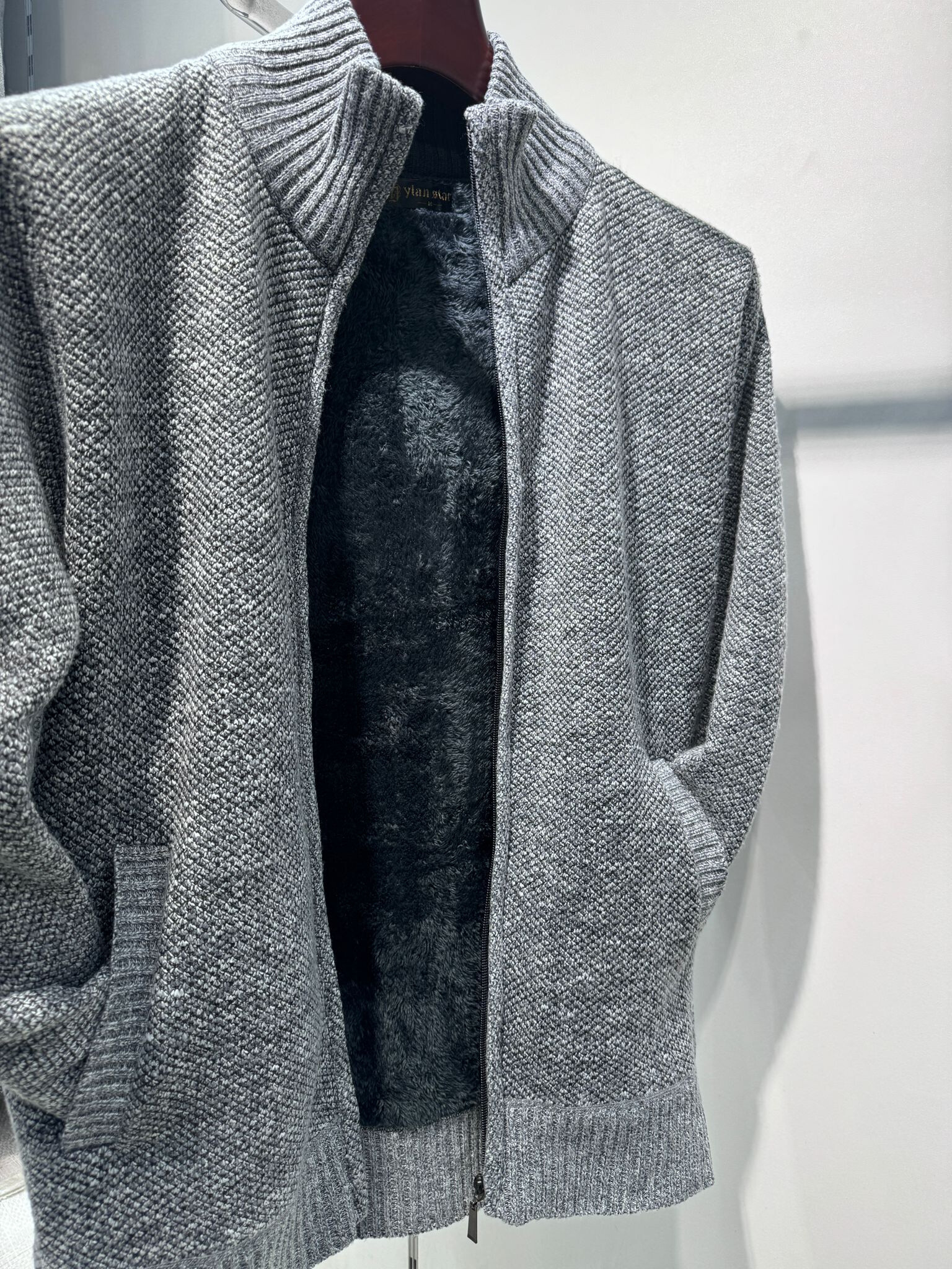 Wholesaler DYLAN STAR - Vest lined inside