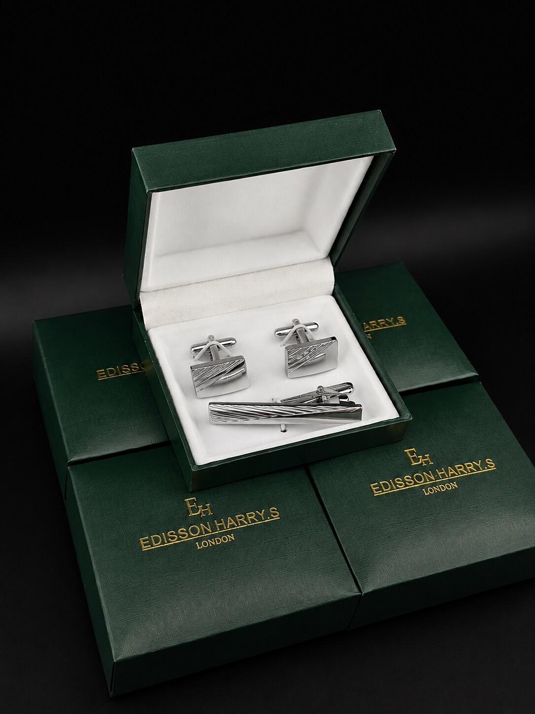 Grossiste Edisson Harry's London - Coffret bouton manchette avec une pince cravate EDISSON HARRY,S