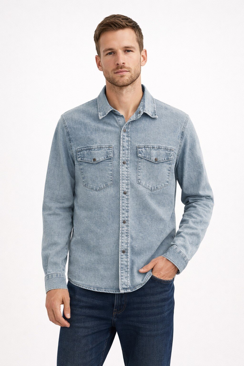 Großhändler FIVE EVER - Hellblaues Jeanshemd, moderne und bequeme Passform