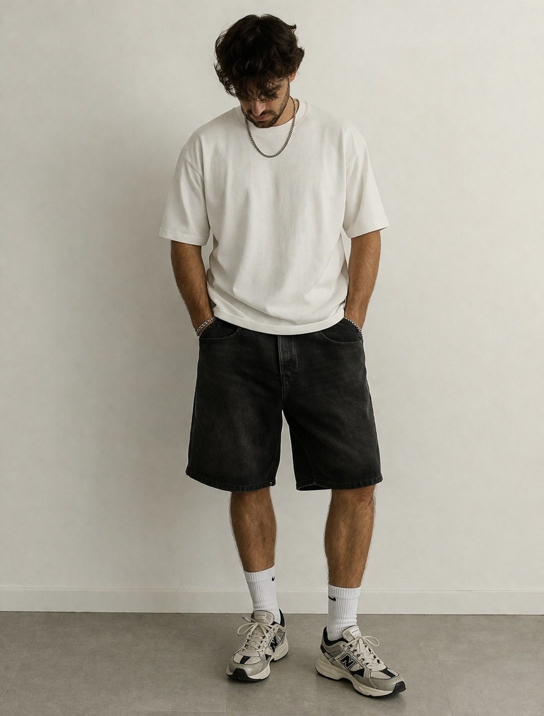 Großhändler FIVE EVER - Schwarze, lässige Denim-Bermudas mit leicht verwaschenem Effekt, die einen modernen und unkomplizierten Stil bieten