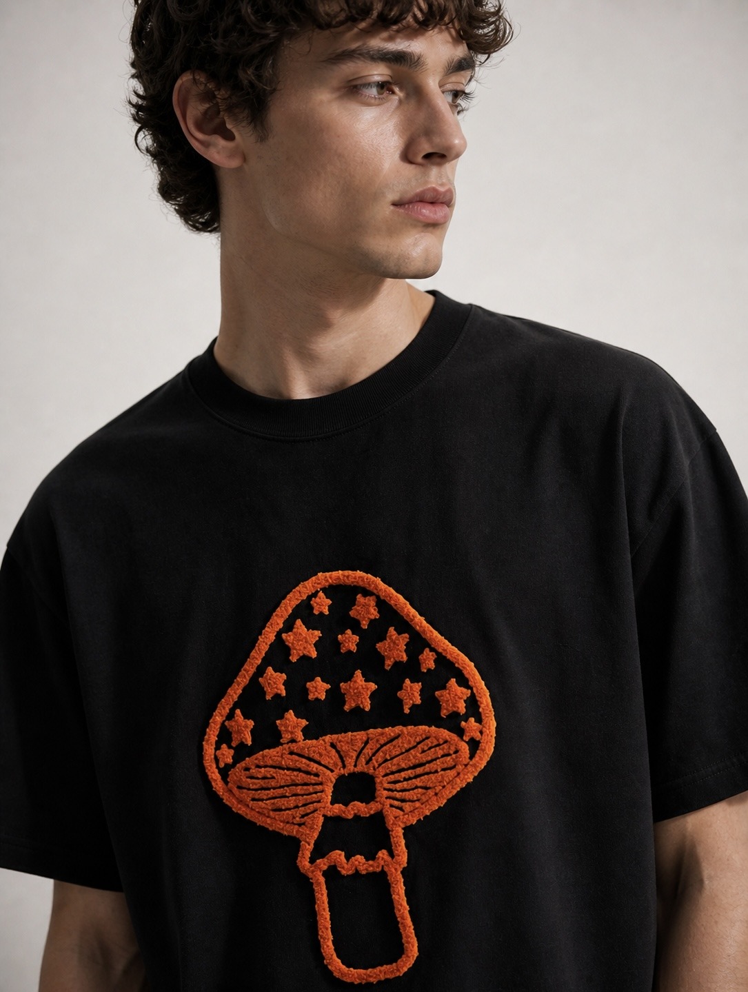 Wholesaler FIVE EVER - 100% Cotton T-shirt with Mushroom Embroidery