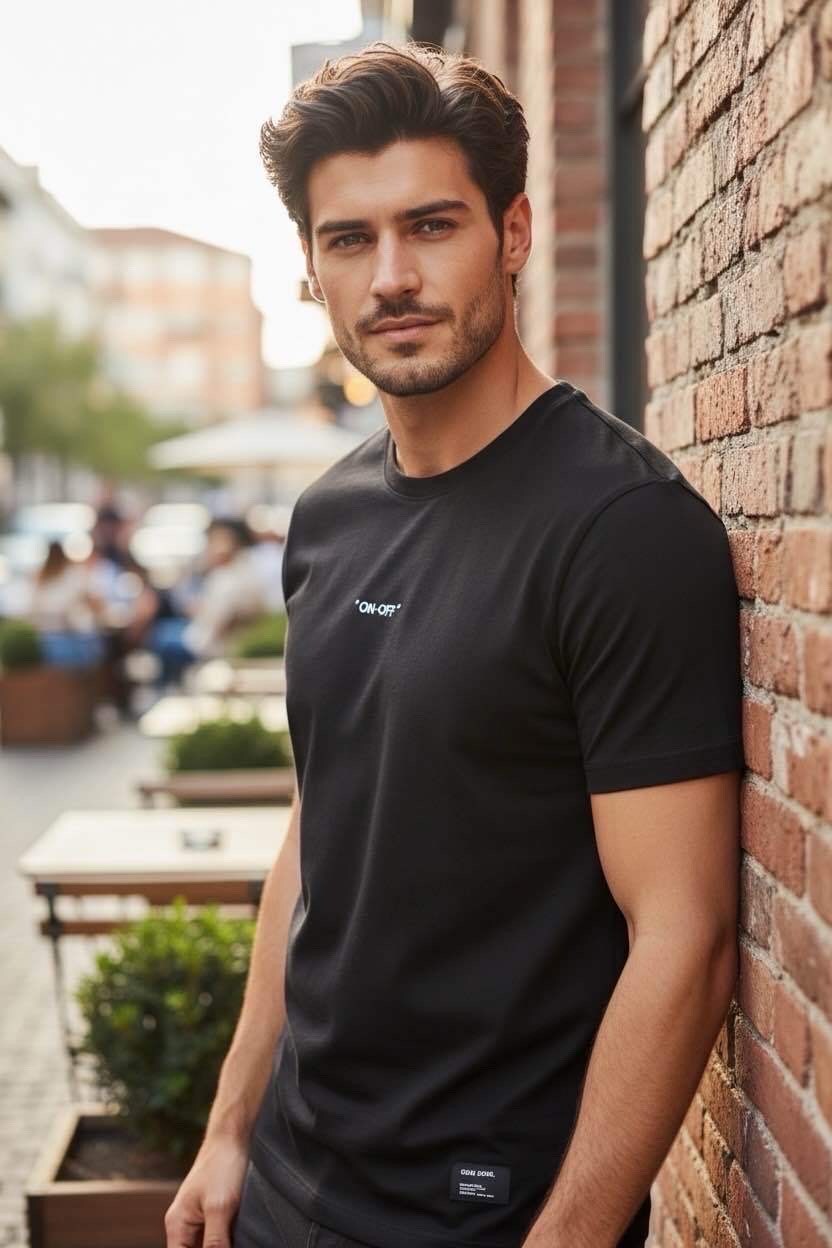 Großhändler FIVE EVER - T-Shirt aus 100% BAUMWOLLE