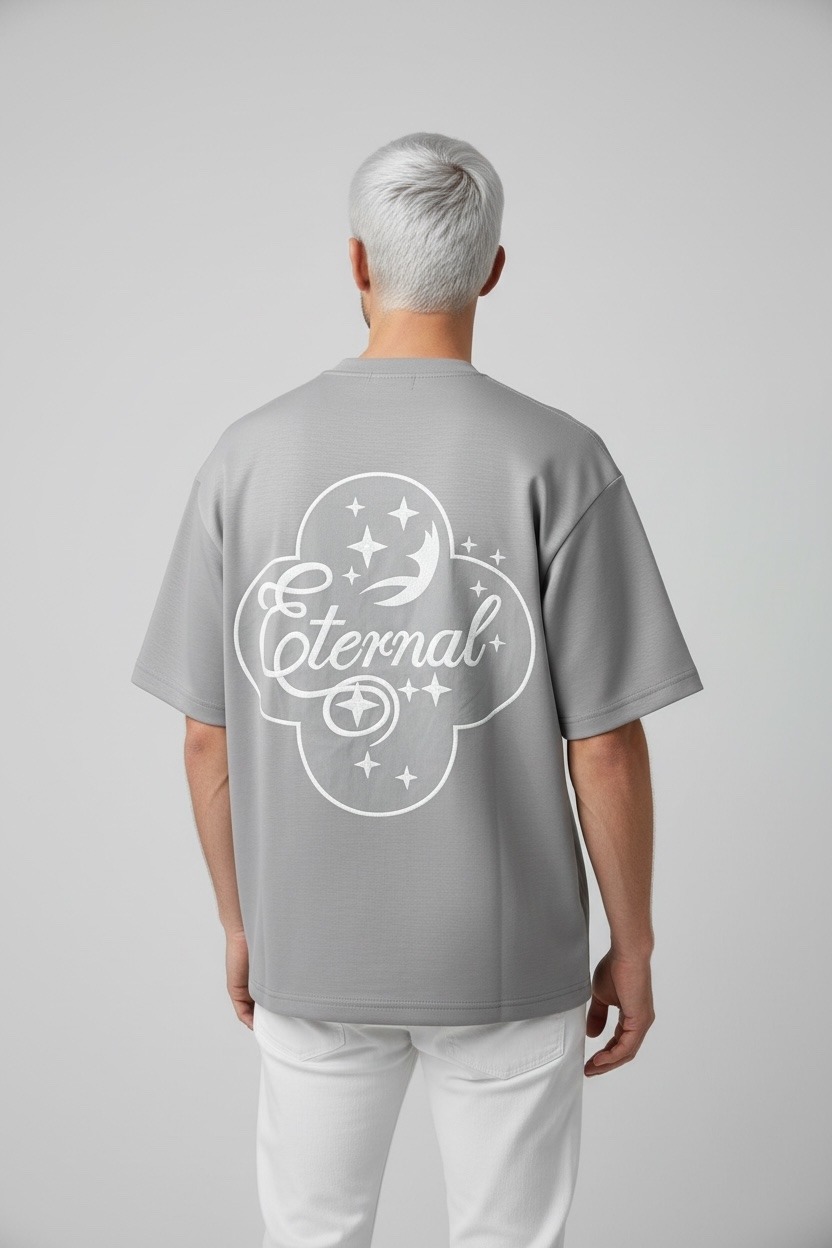 Großhändler FIVE EVER - Übergroßes Neopren-T-Shirt mit Stickerei ETERNAL