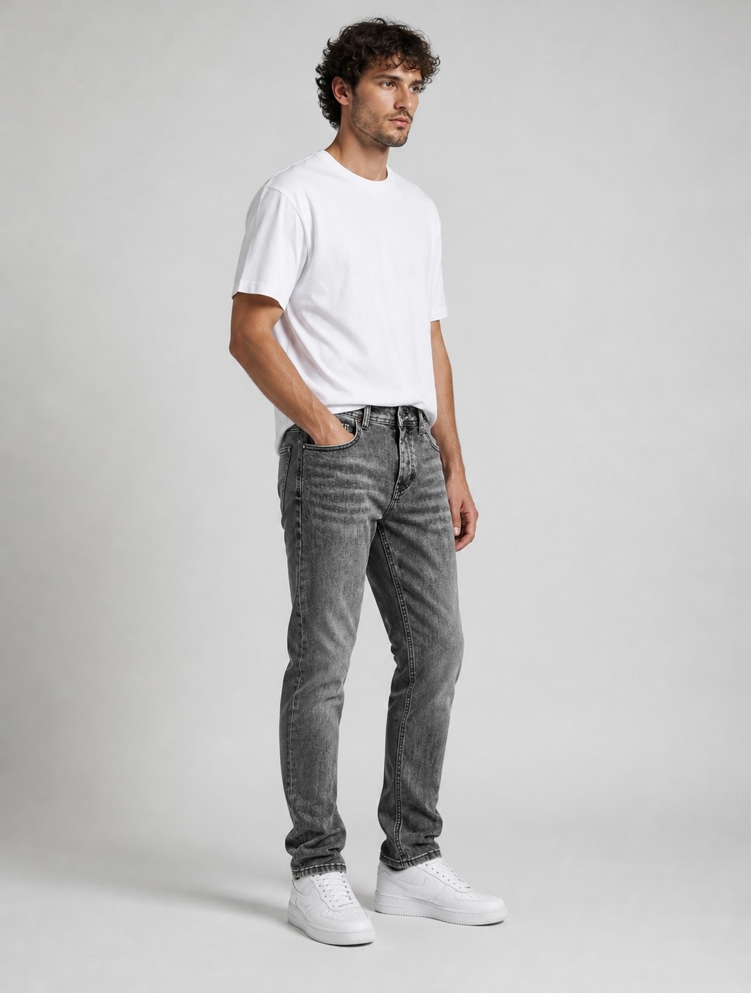 Wholesaler FIVE EVER - REGULAR fit faded grey JEANS