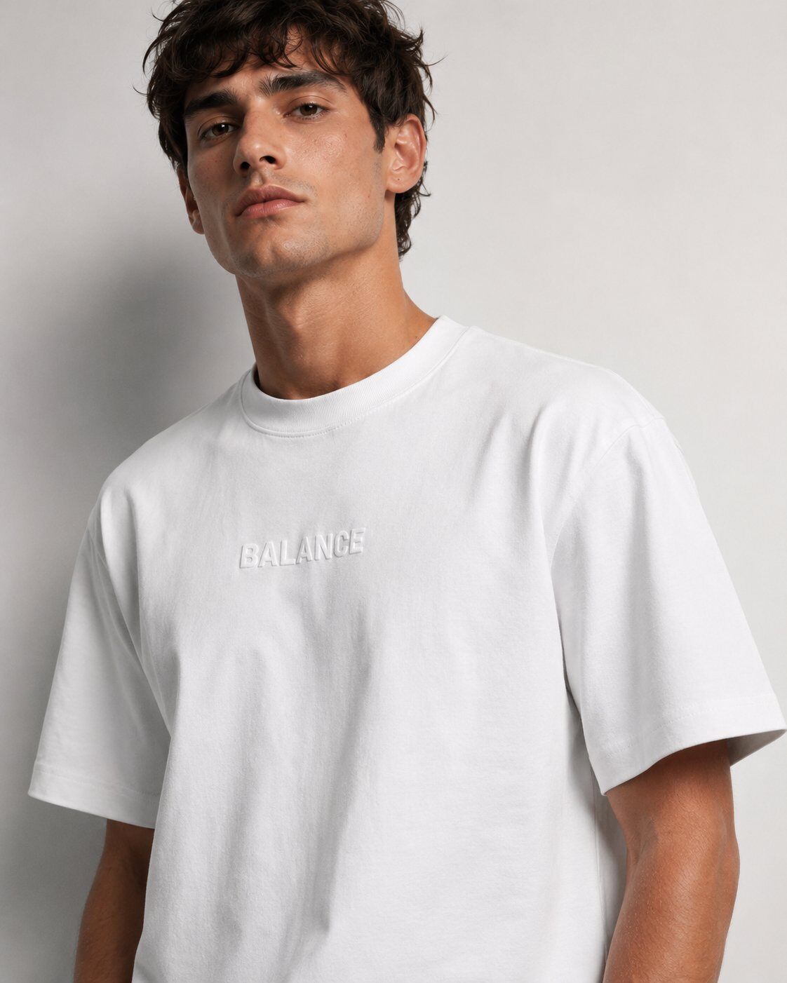 Großhändler FIVE EVER - 100% Baumwolle Besticktes T-Shirt