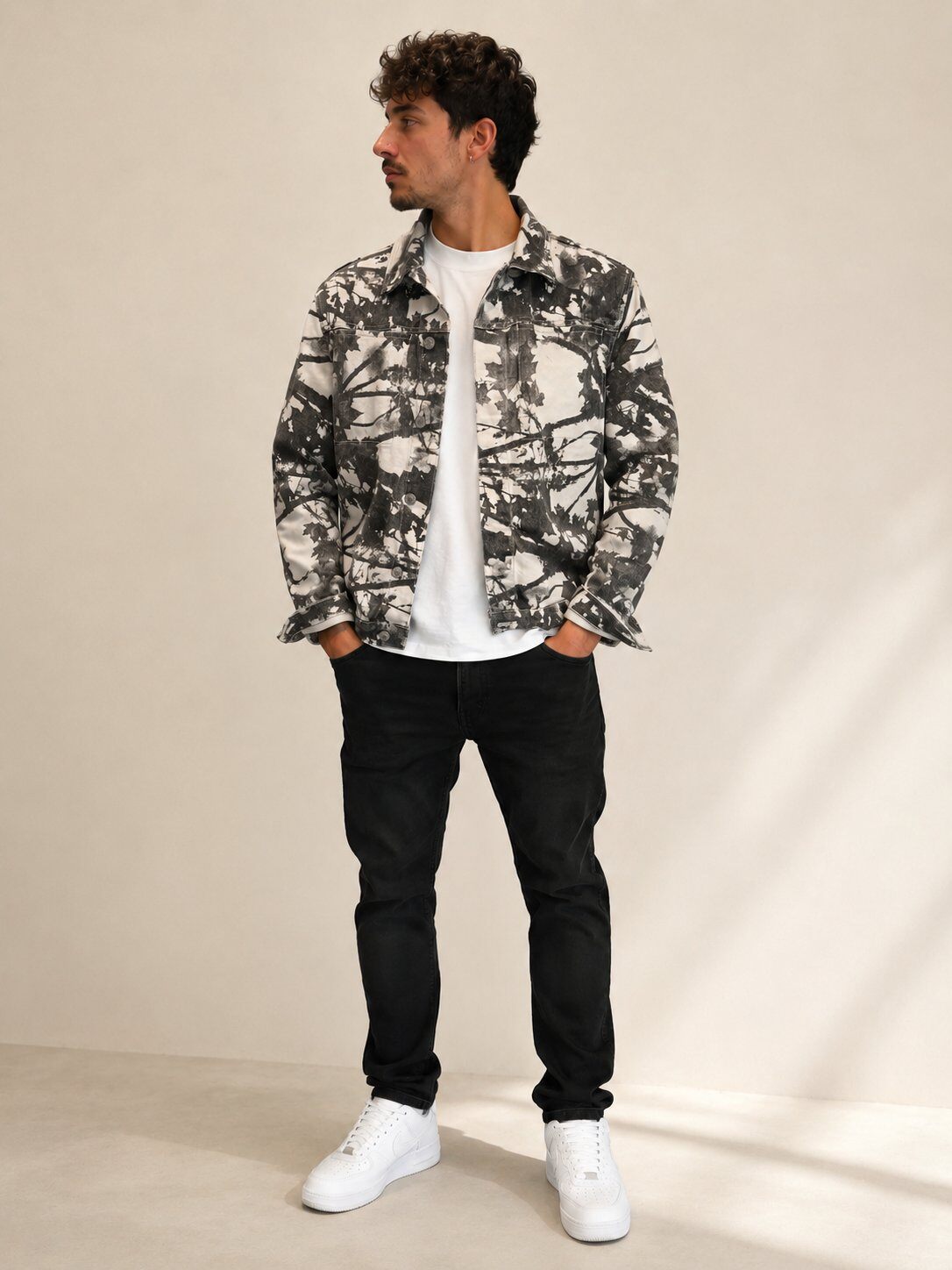 Mayorista FIVE EVER - Chaqueta de mezclilla estampada en negro y crudo para hombre
