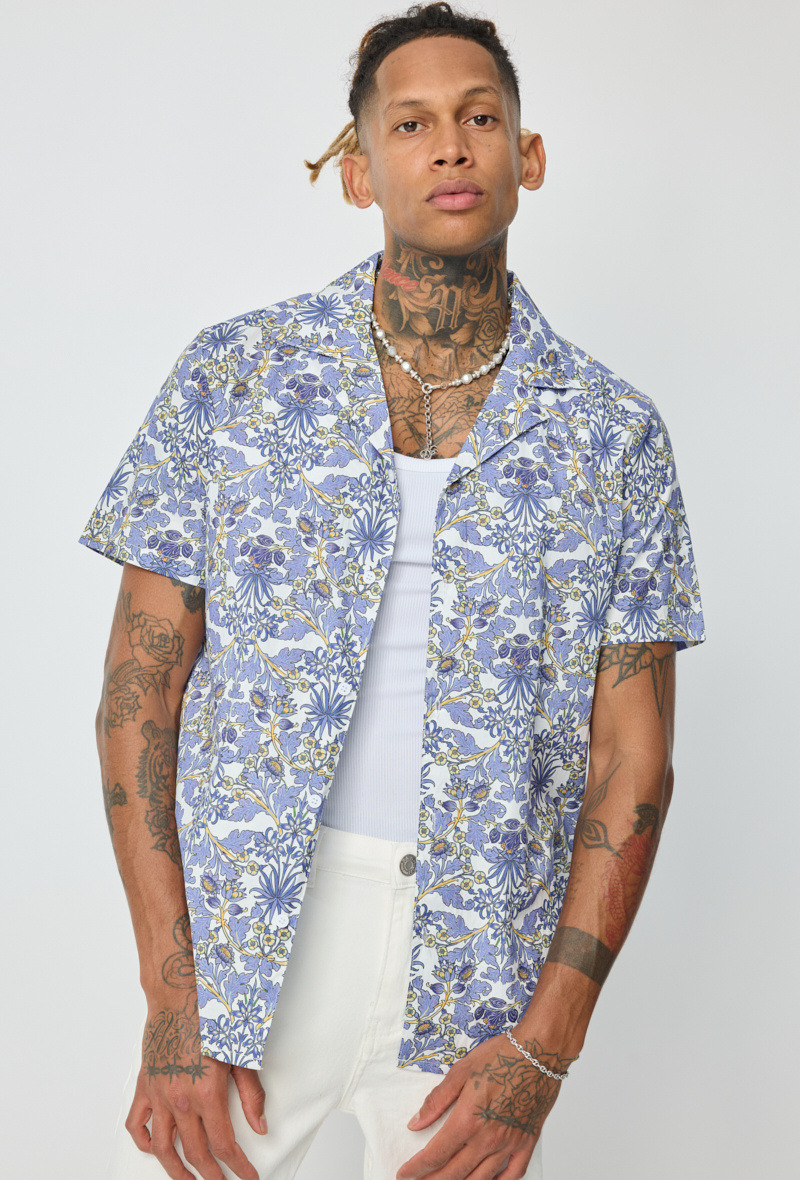 Wholesaler Frilivin - Short-sleeved shirt with floral patterns